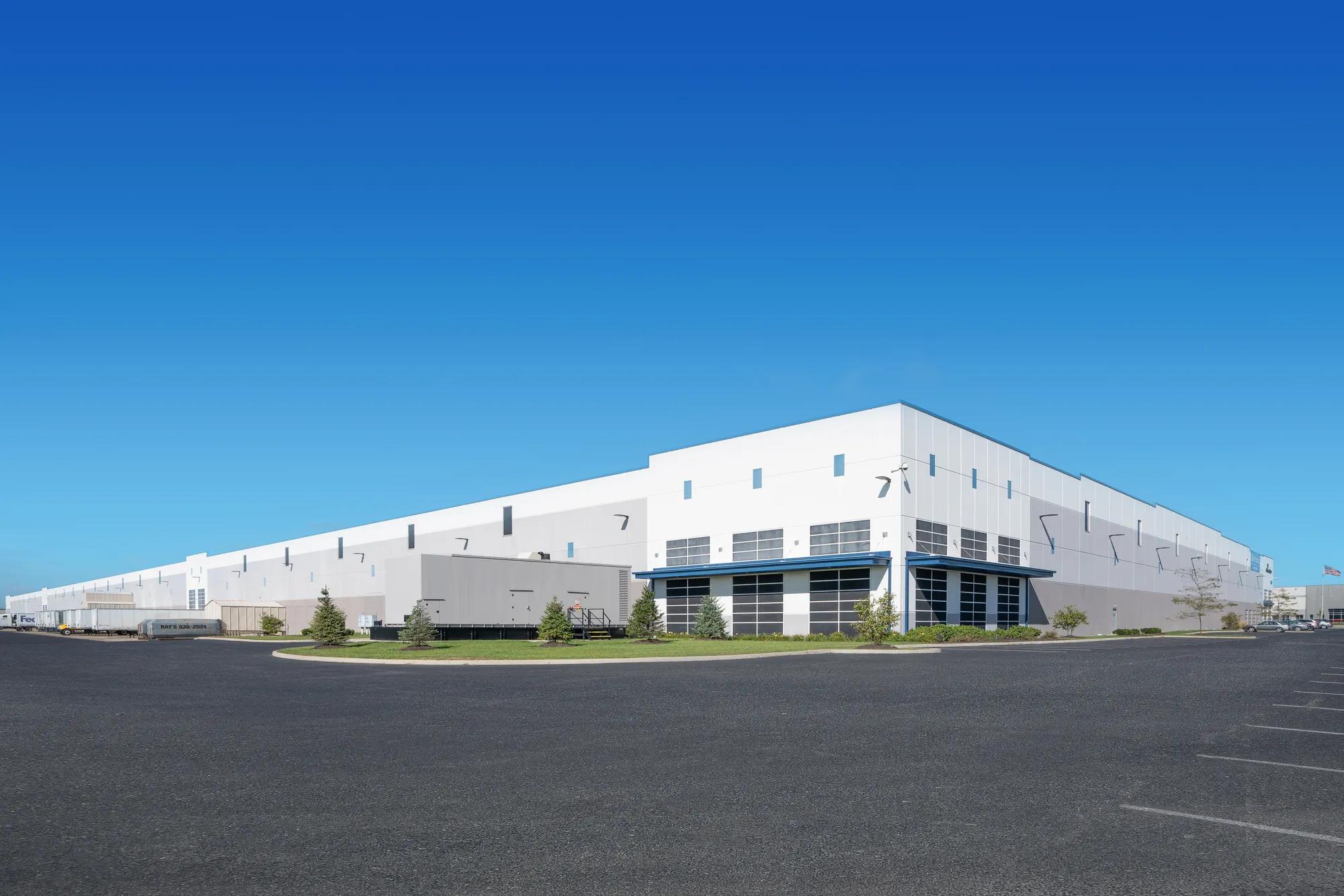 5290 Performance Way, Whitestown, IN 46075, 00200