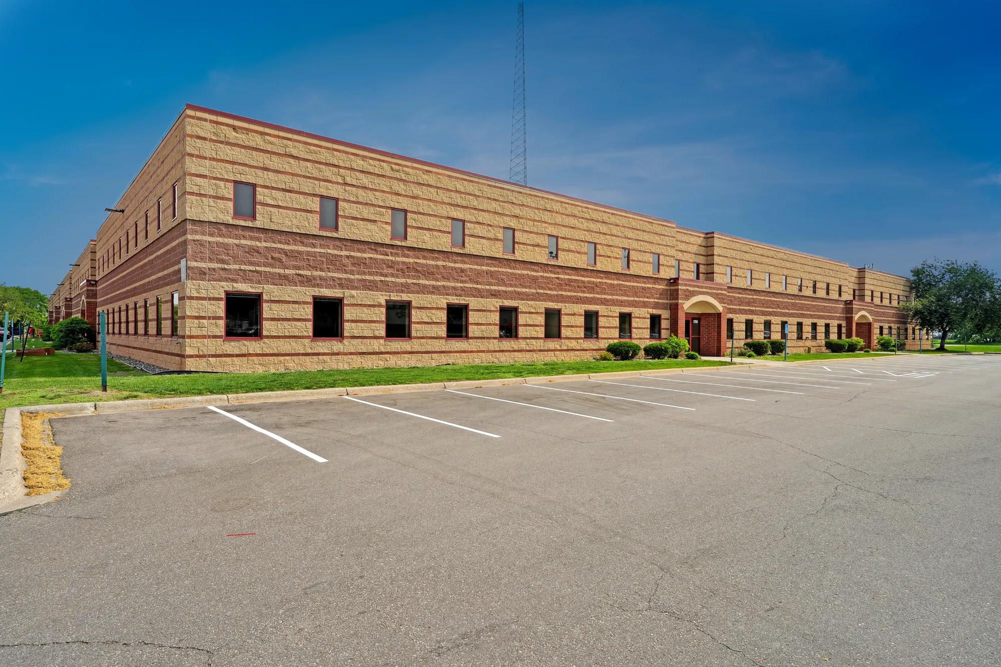 Details of 1701 Broadway St N E, Minneapolis, MN 55413 - Industrial Property For Lease