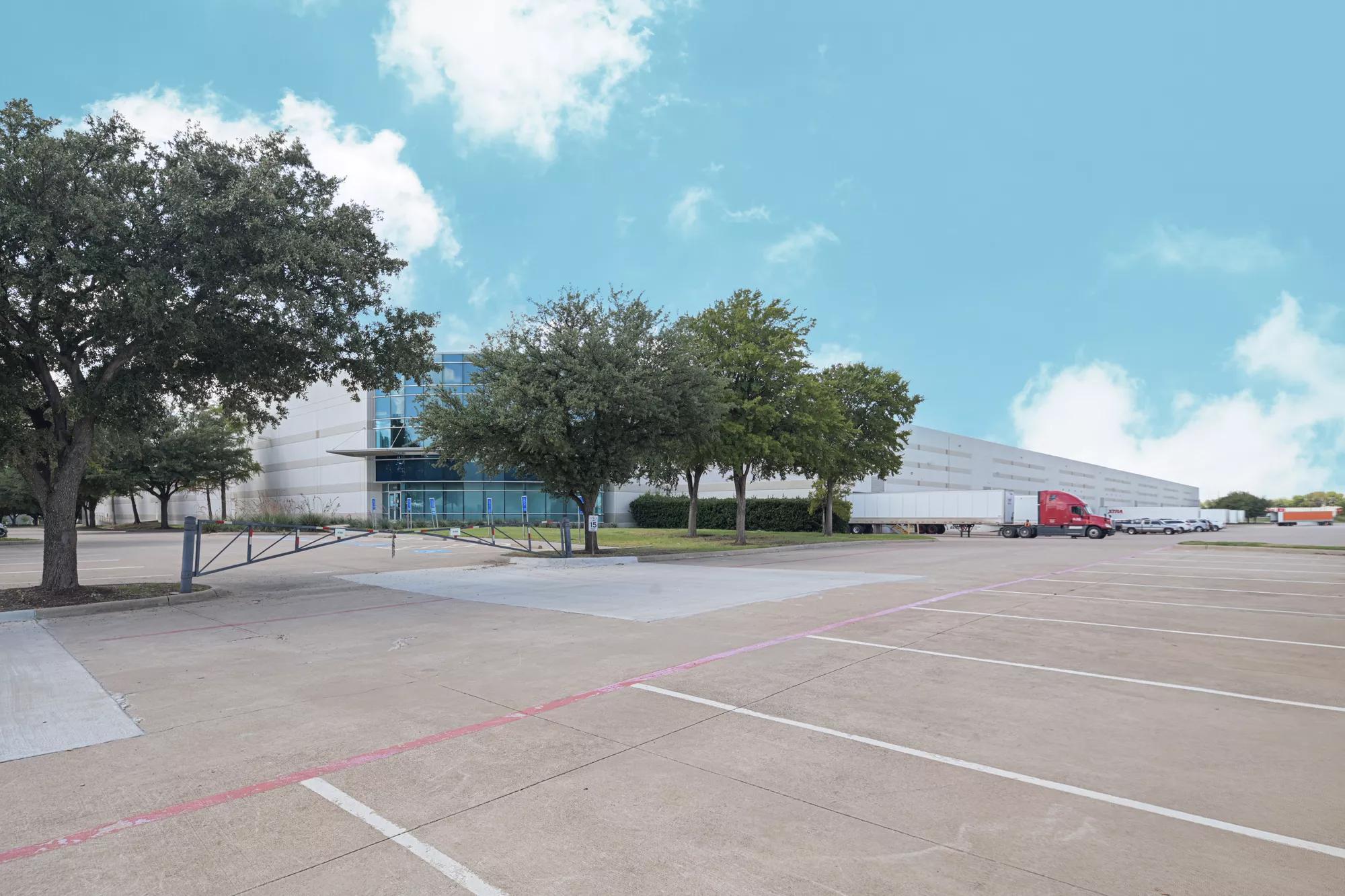 Details of Fort Worth, TX 76137-2467 - Industrial Property For Lease