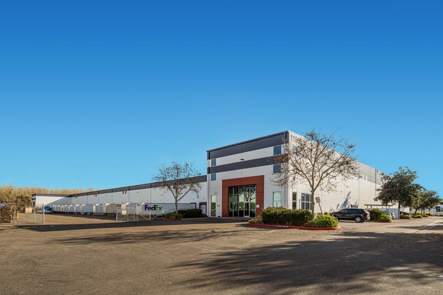 11960 South Harlan Road, Lathrop, CA 95330, 0100
