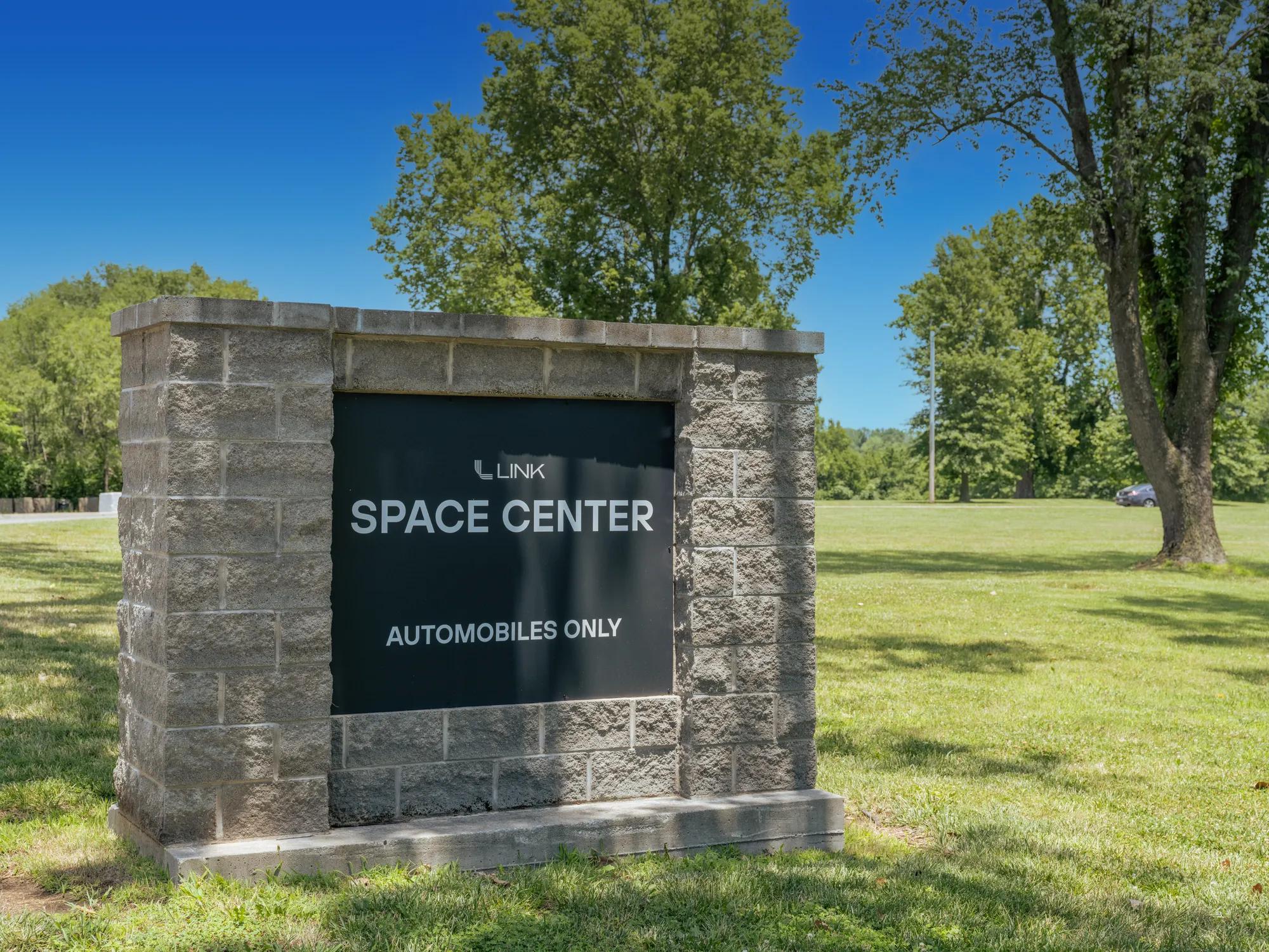 Details of Independence, MO 64056 - Industrial Property For Lease