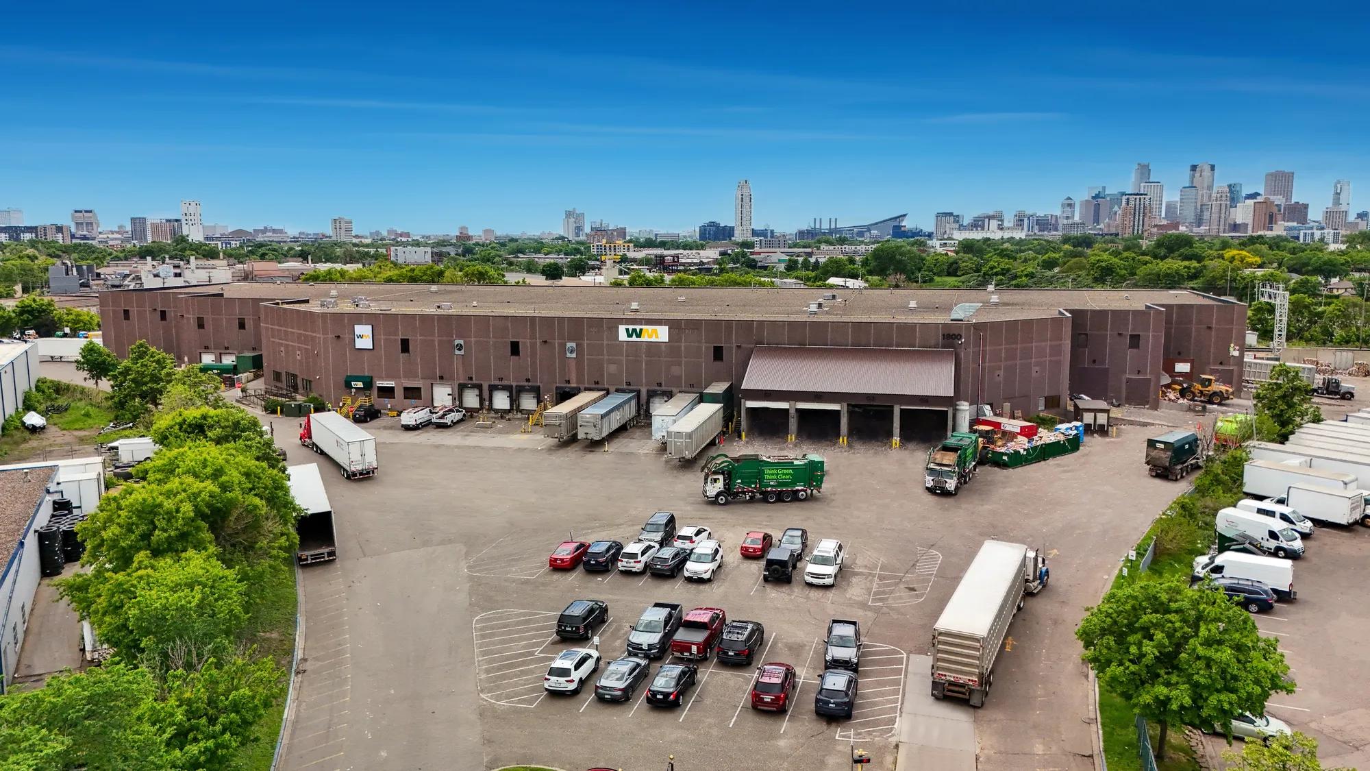Minneapolis Infill Industrial Real Estate: The Warehouse User's Guide 