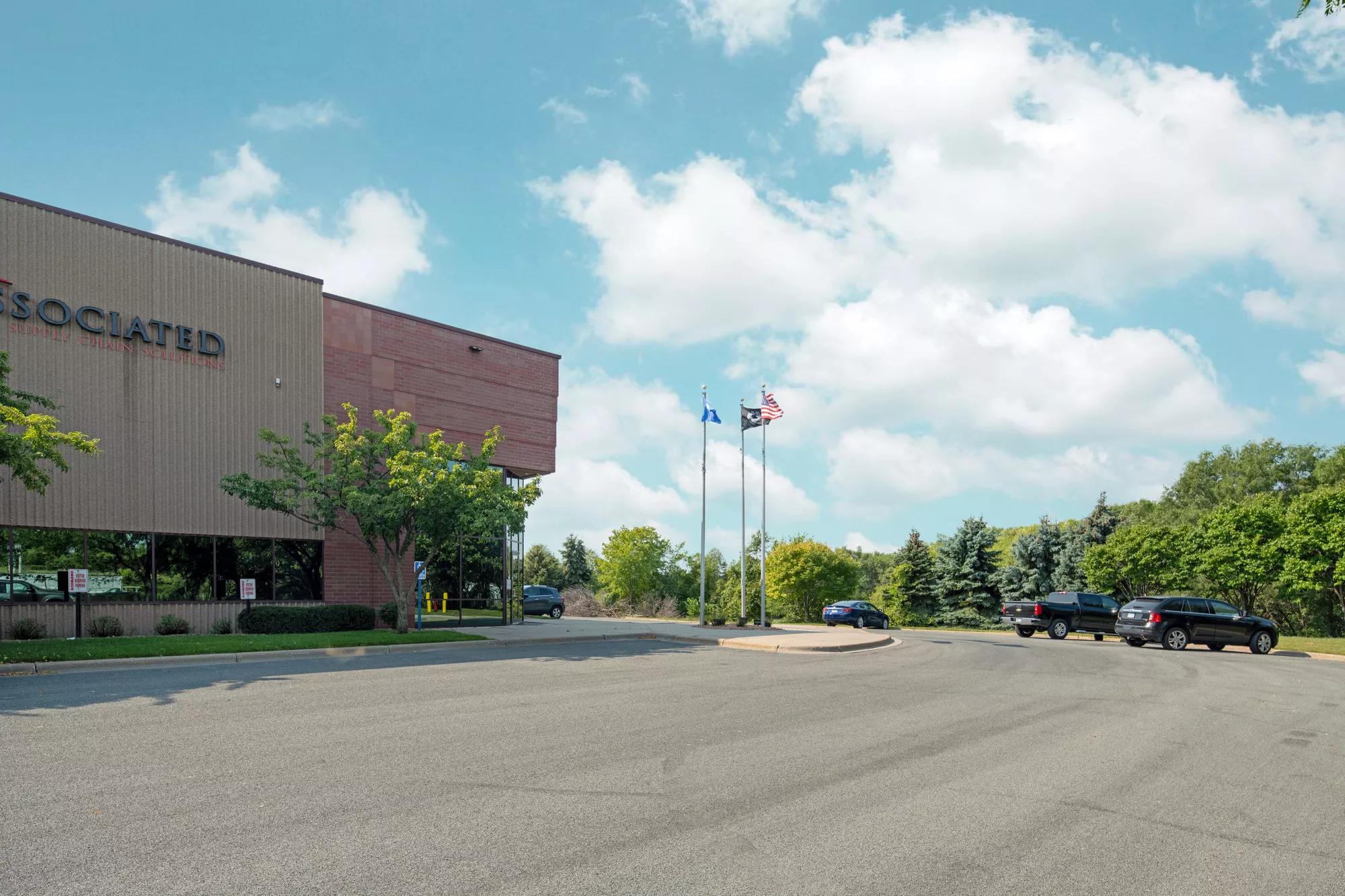 Details of Saint Paul, MN 55121 - Industrial Property For Lease