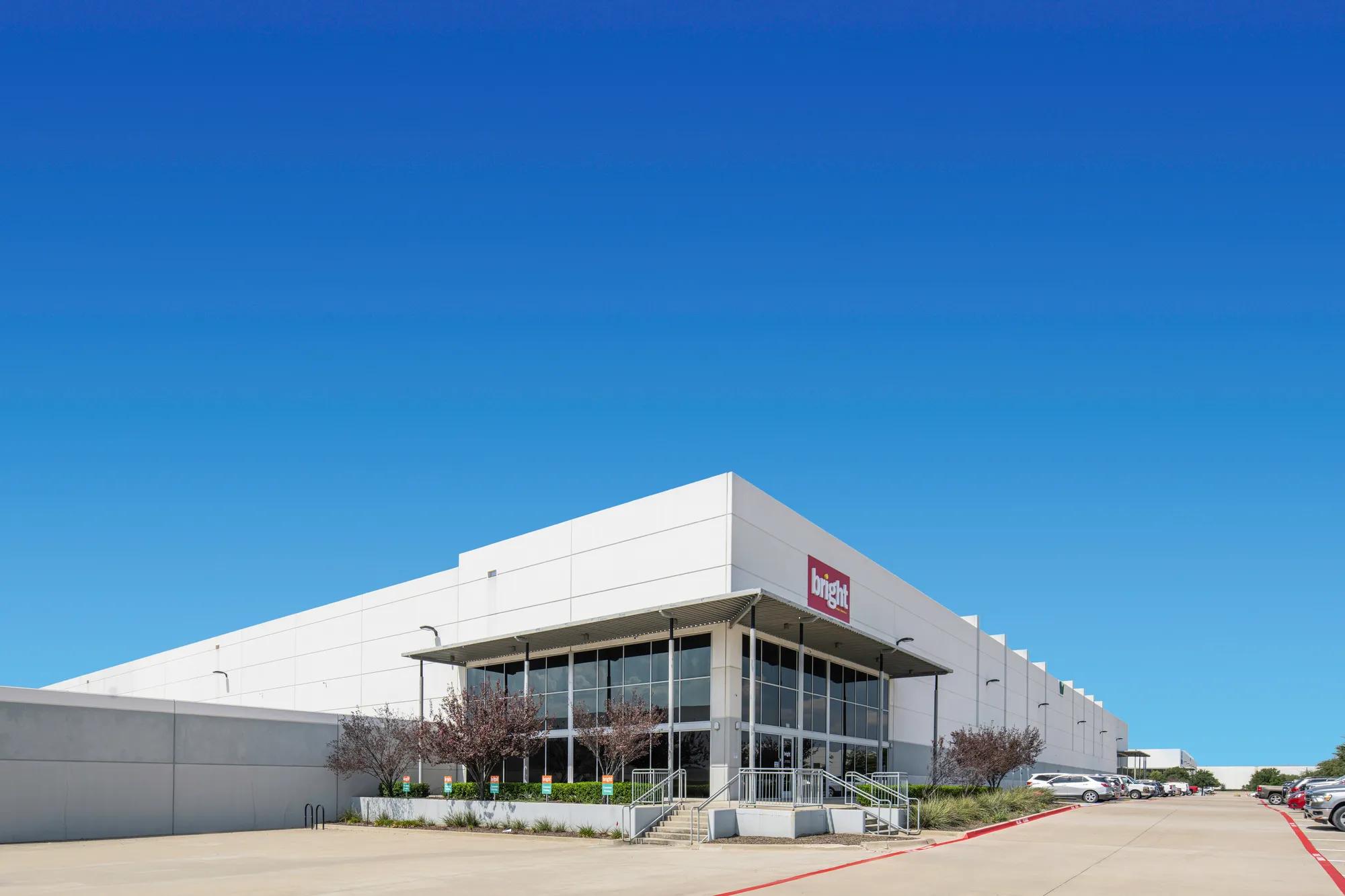 Details of 2250 Lion Country Pkwy, Grand Prairie, TX 75050 - Industrial Property For Lease