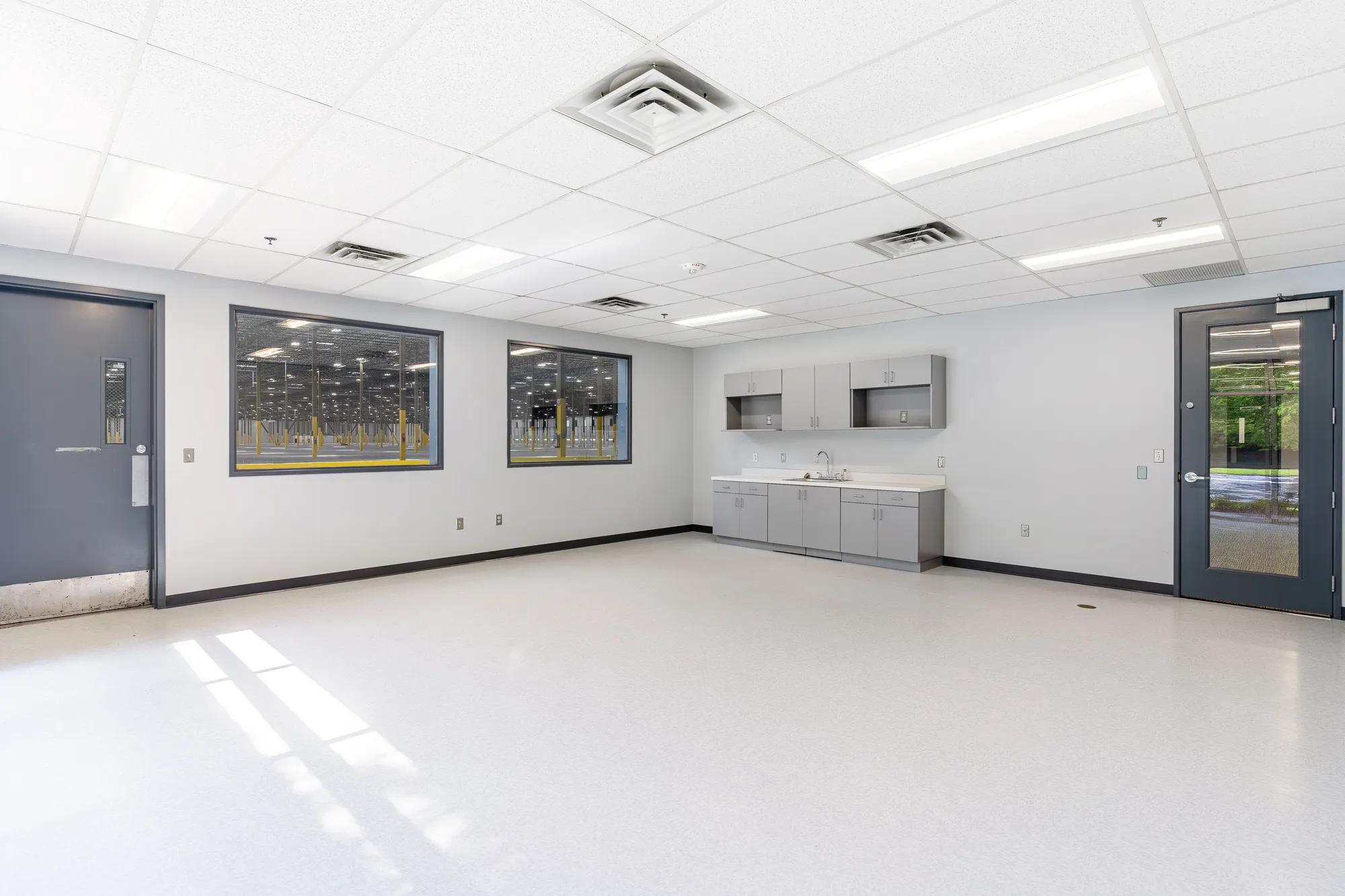 Details of 4475 South Fulton Parkway, Atlanta, GA 30349 - Industrial Property For Lease