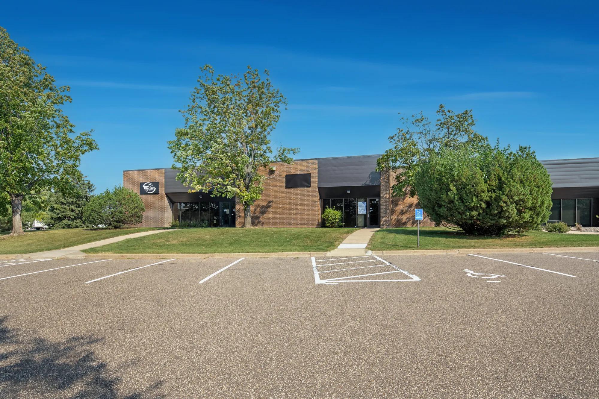 Details of 1301 Corporate Center Dr, Eagan, MN 55121 - Industrial Property For Lease