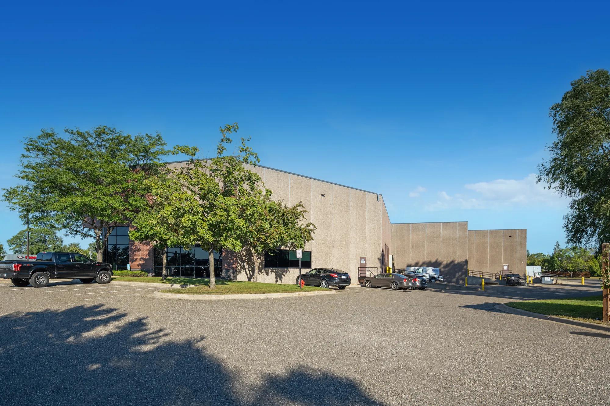 Details of Minneapolis, MN 55429 - Industrial Property For Lease