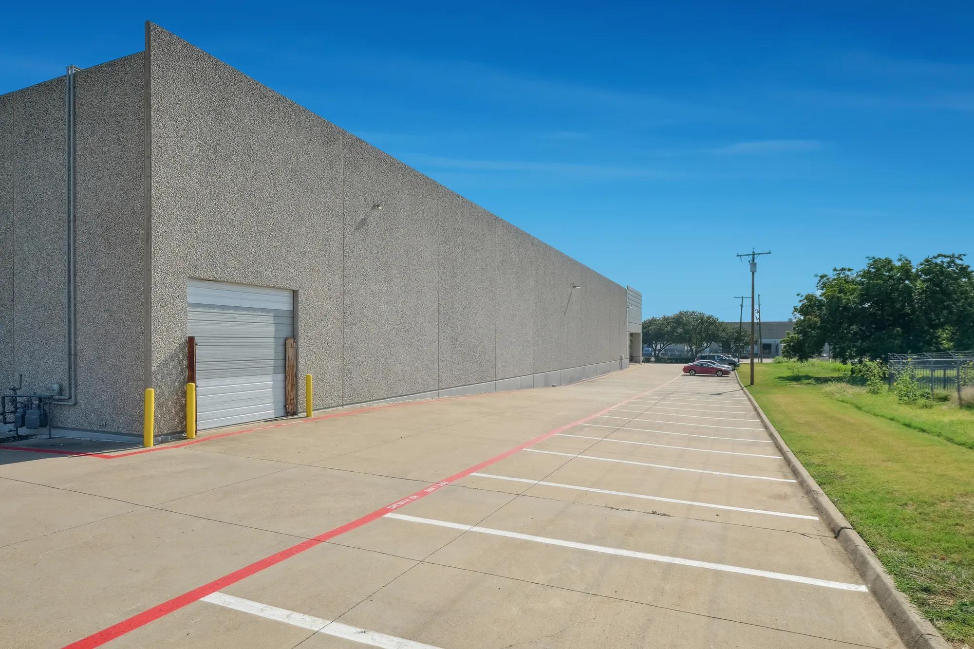 Details of Grand Prairie, TX 75050 - Industrial Property For Lease