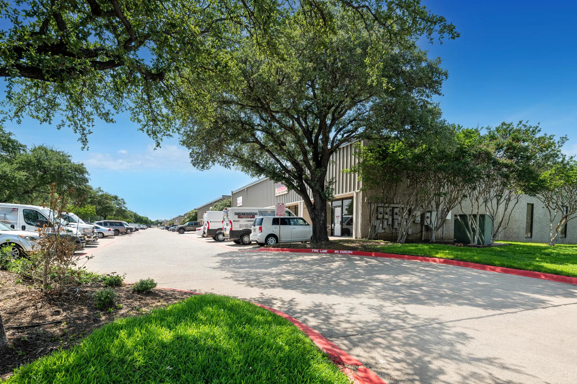 1209 W. Carrier Pkwy, Grand Prairie, TX 75050, 00302