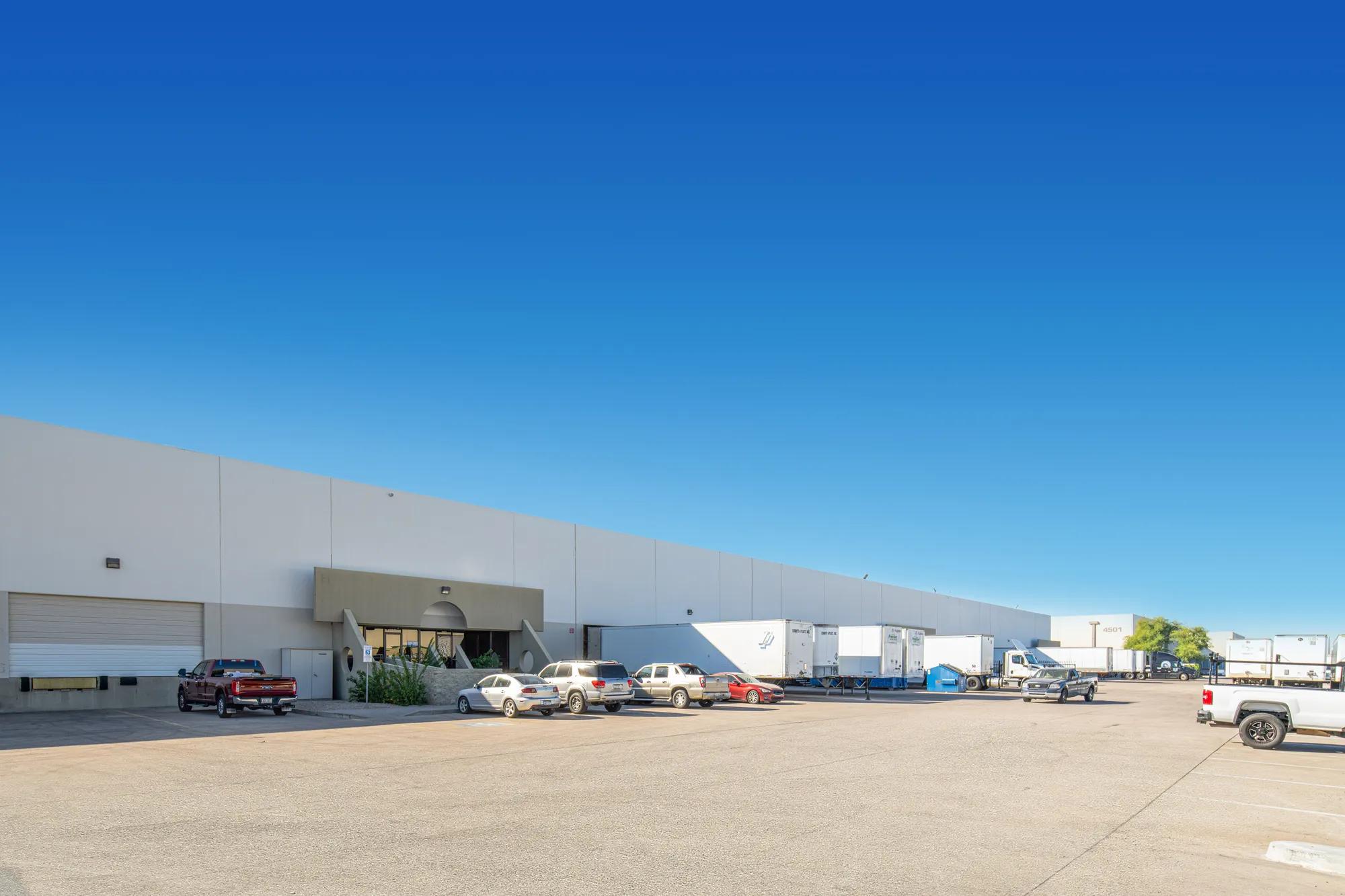 Details of Phoenix, AZ 85043 - Industrial Property For Lease