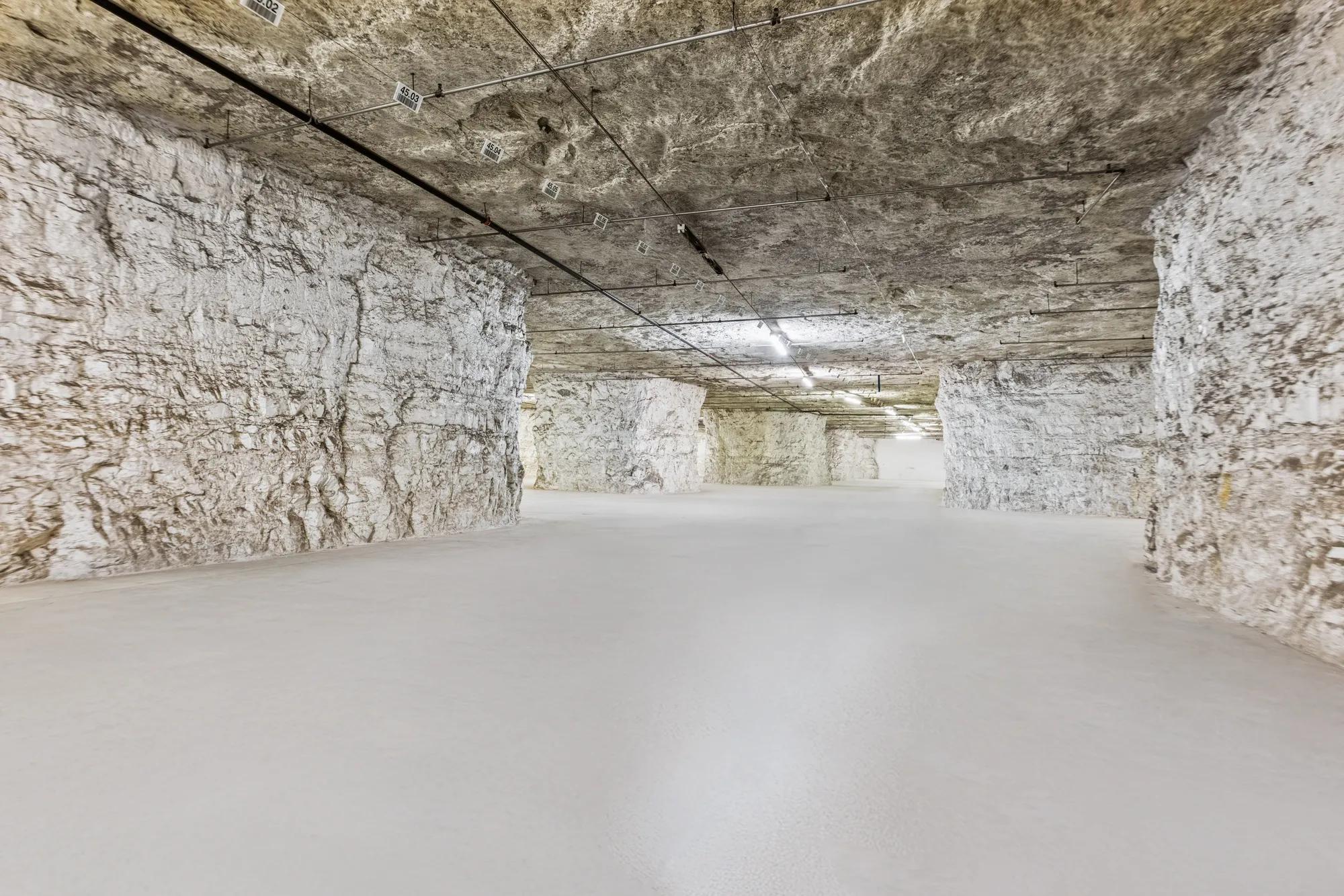 Details of Independence, MO 64056 - Industrial Property For Lease