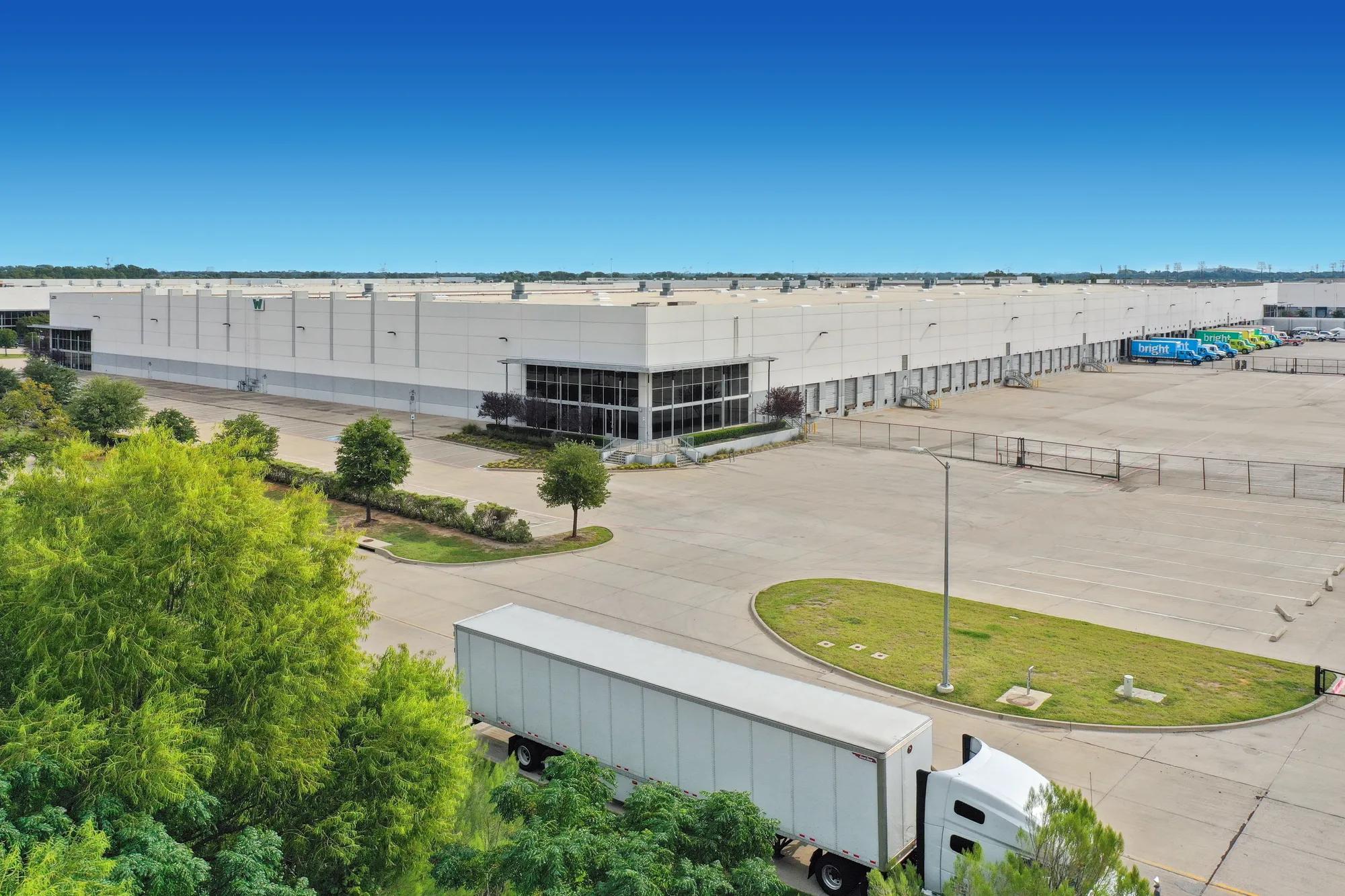 Details of 2250 Lion Country Pkwy, Grand Prairie, TX 75050 - Industrial Property For Lease