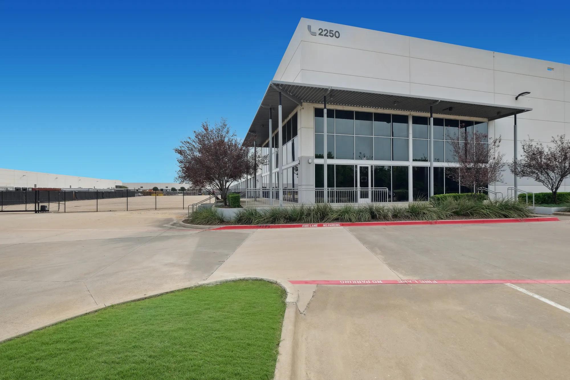 Details of 2250 Lion Country Pkwy, Grand Prairie, TX 75050 - Industrial Property For Lease