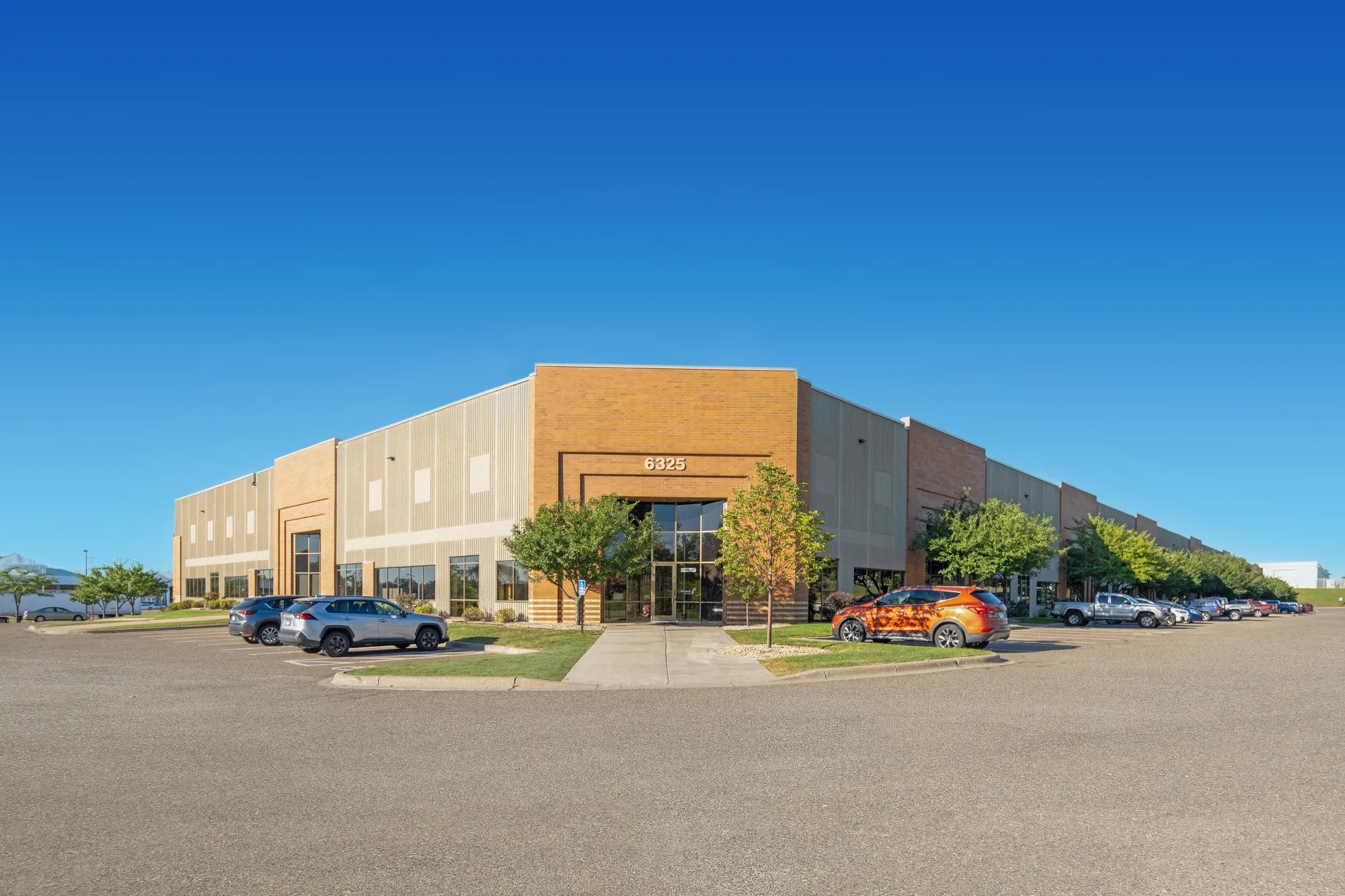 Details of Minneapolis, MN 55427 - Industrial Property For Lease