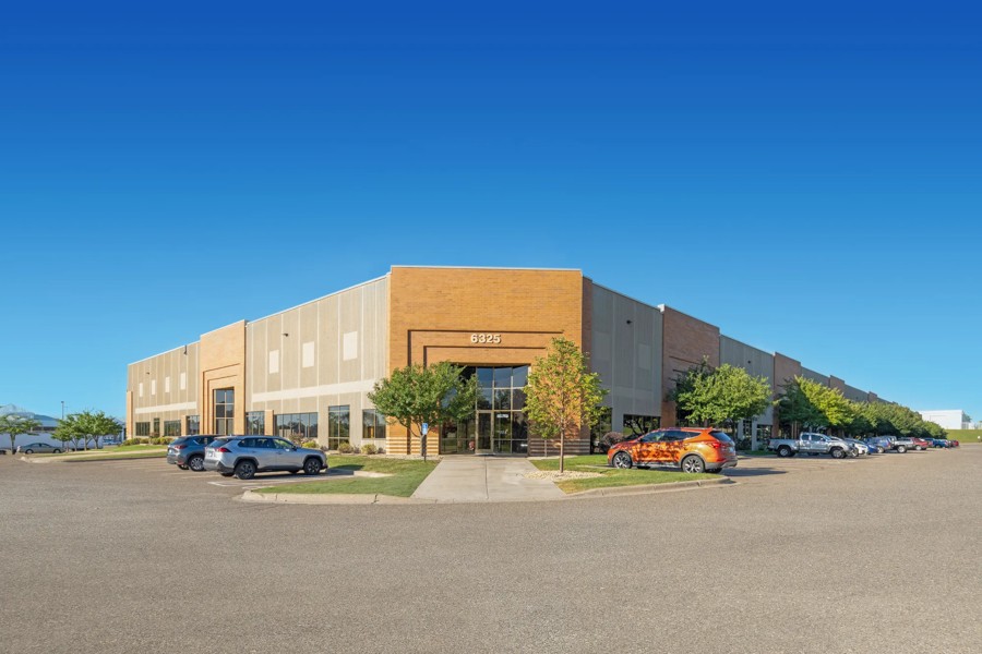 Details of Minneapolis, MN 55427 - Industrial Property For Lease