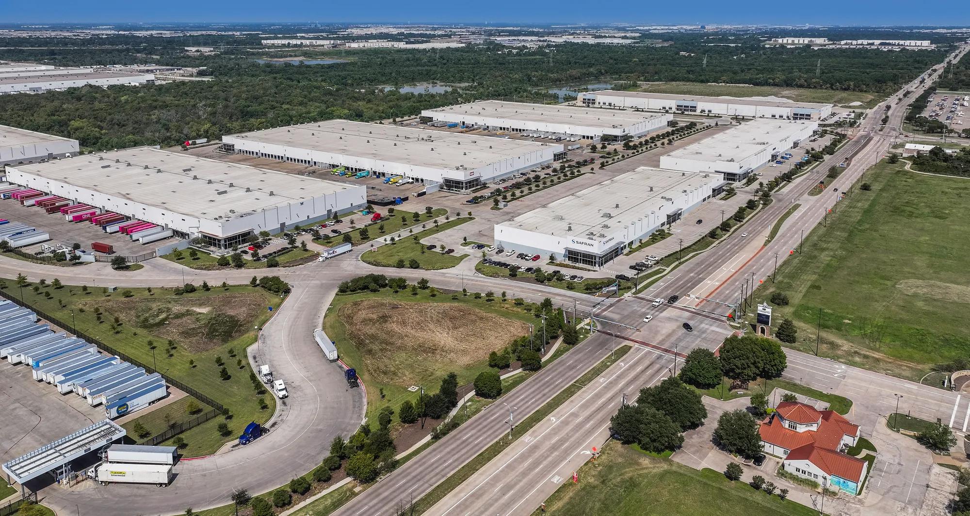 Details of 2515 N Beltline Rd, Grand Prairie, TX 75050 - Industrial Property For Lease