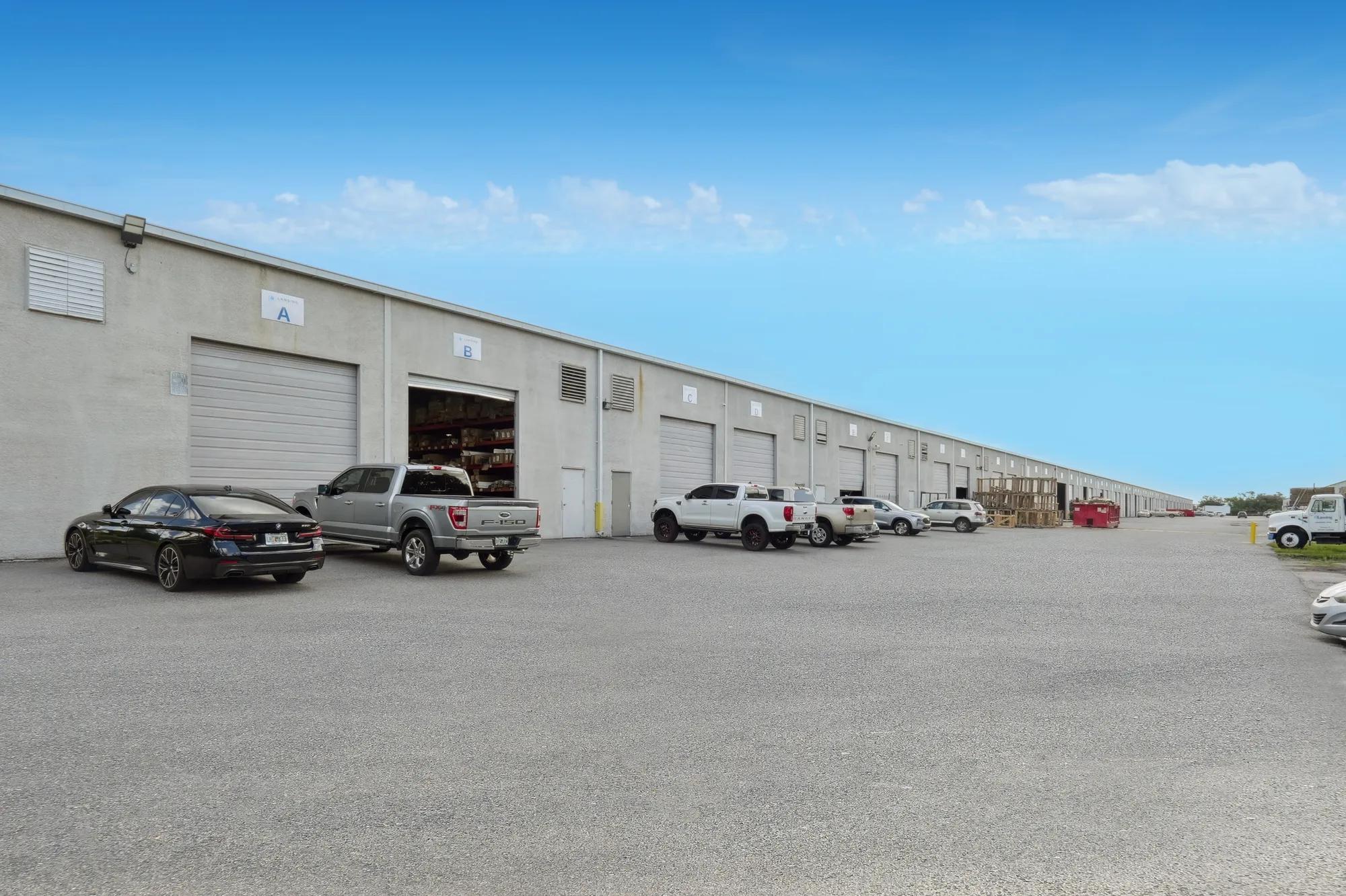 Details of 4501-4751 Transport Drive, Tampa, FL 33605 - Industrial Property For Lease