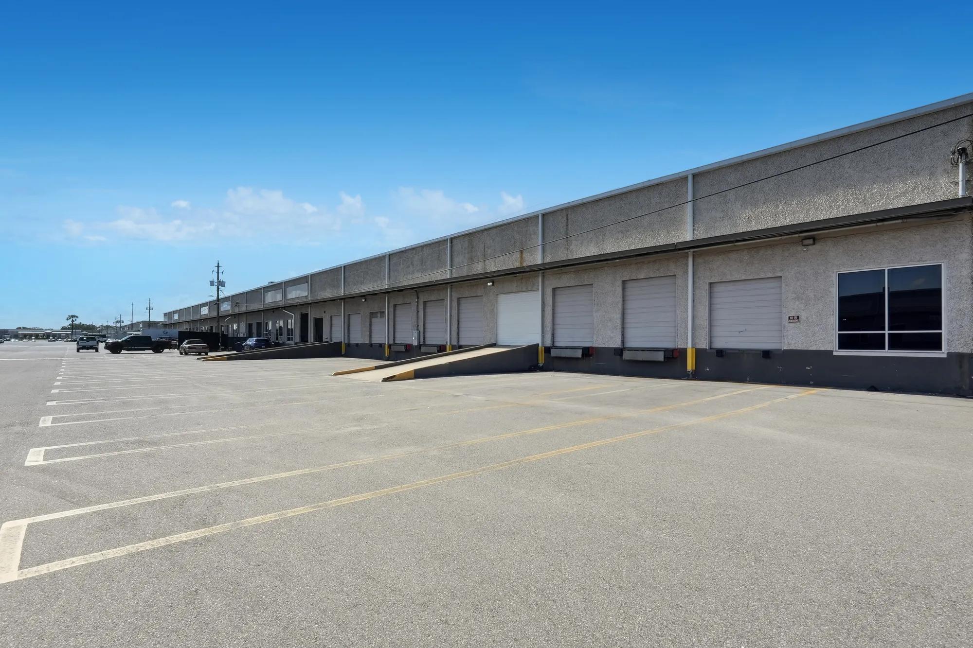 4701-4971 Distribution Drive, Tampa, FL 33605, 2-4735B