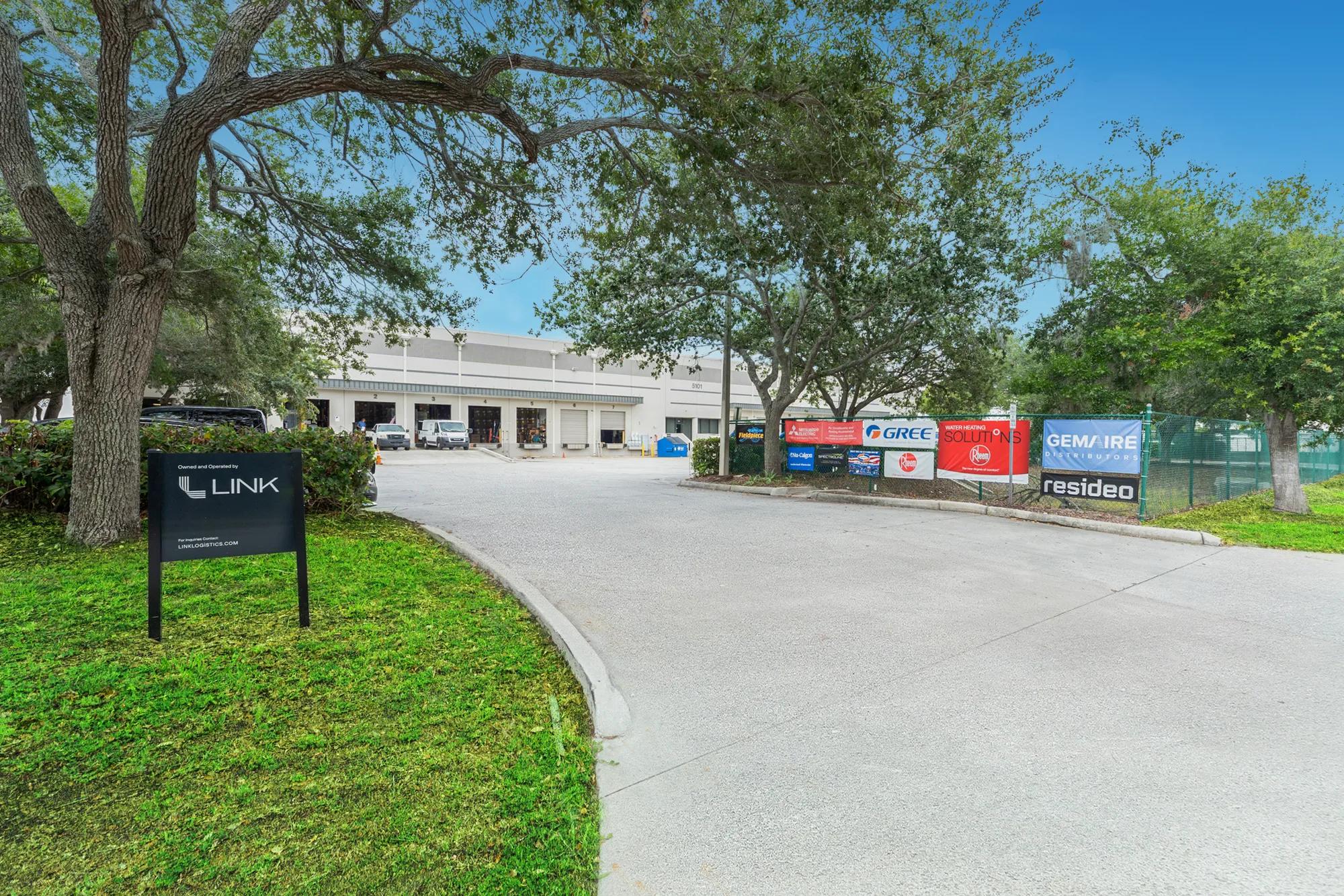 5101 Tampa West Boulevard, Tampa, FL 33634, 00200