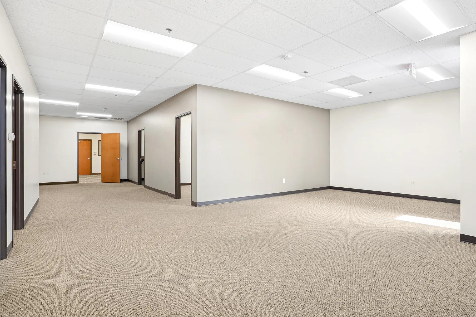 Details of 615 Westport Parkway, Grapevine, TX 76051 - Industrial Property For Lease
