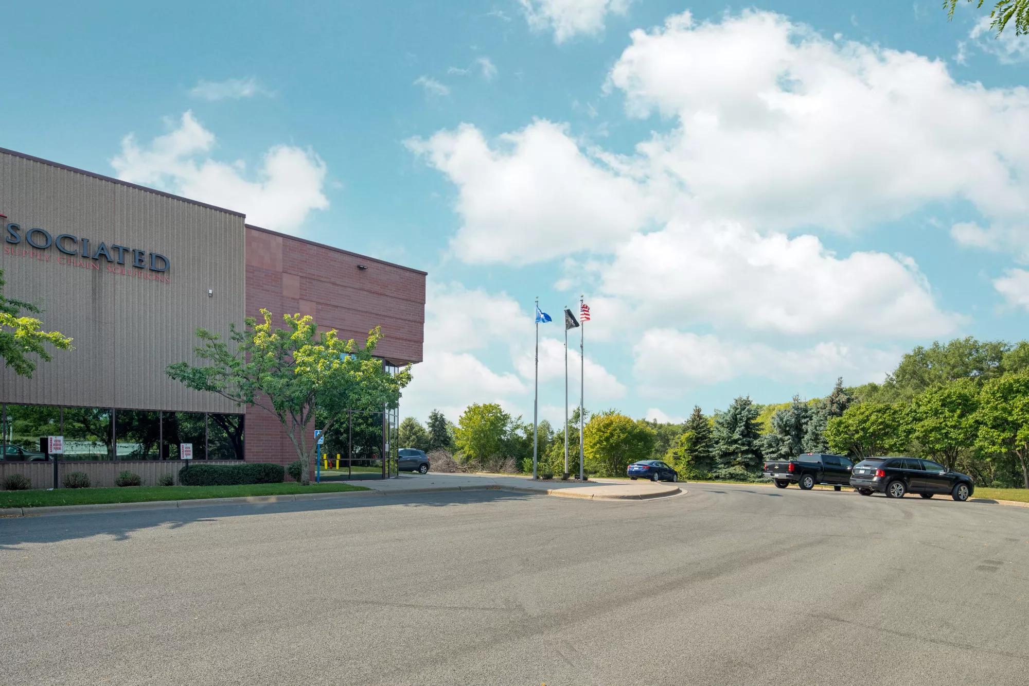 Details of Saint Paul, MN 55121 - Industrial Property For Lease