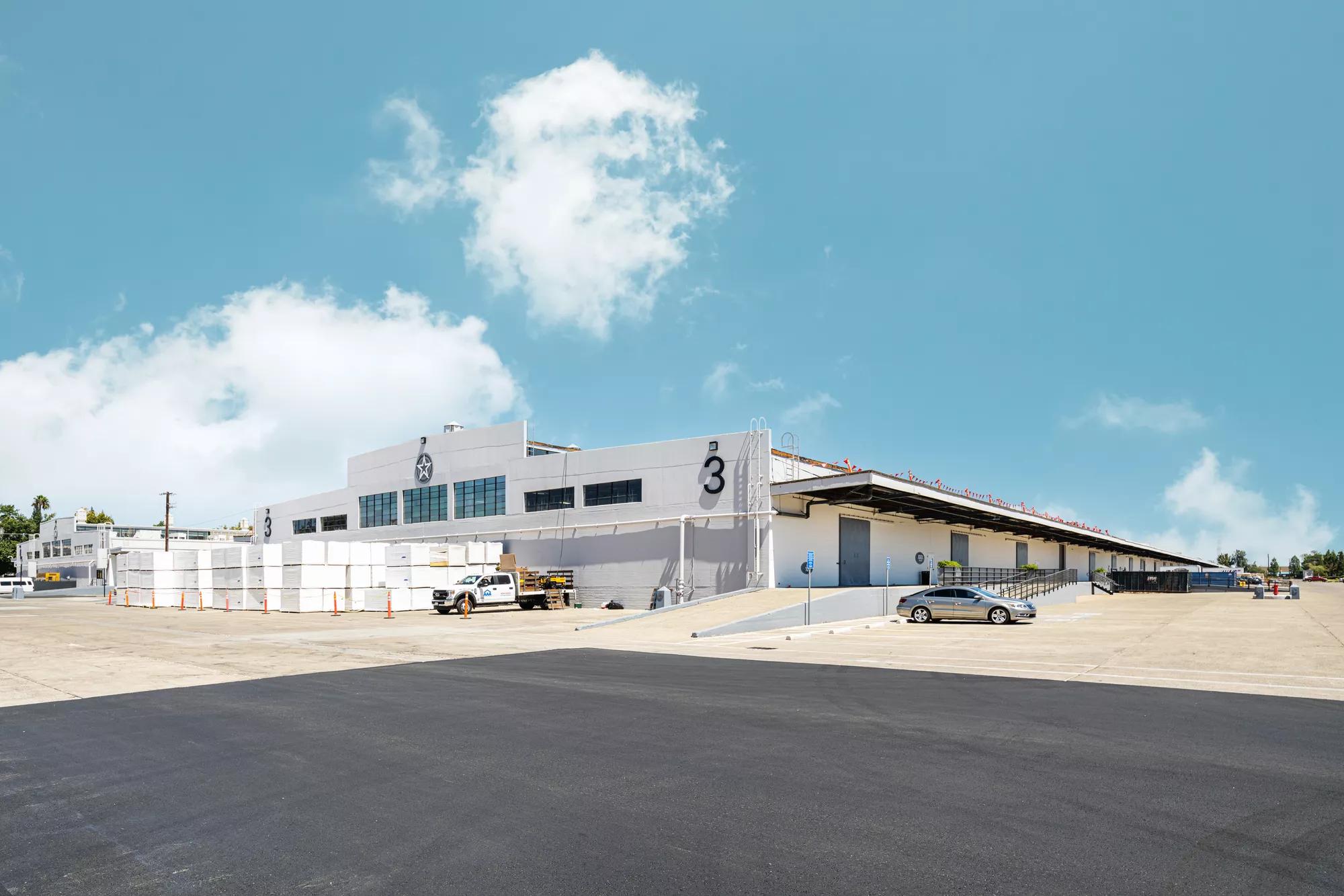 Details of 8310-8342 Luzon Avenue/8301-8351 Valdez Avenue, Sacramento, CA 95828 - Industrial Property For Lease