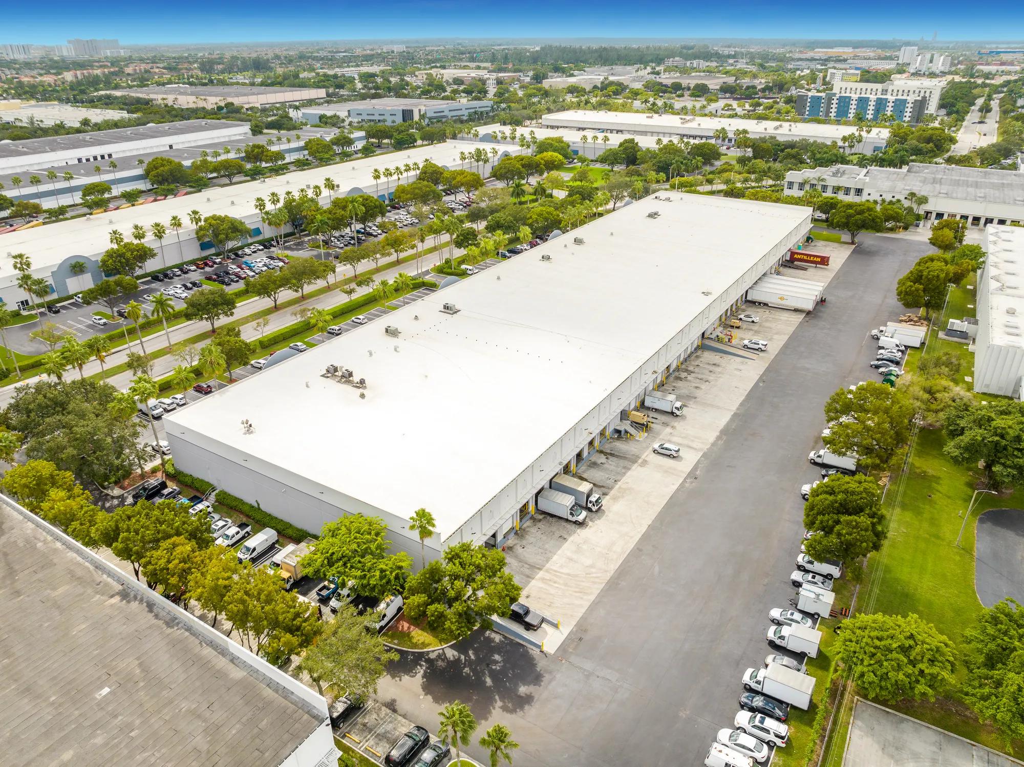 9905 NW 17th Street, Miami, FL 33172, 103