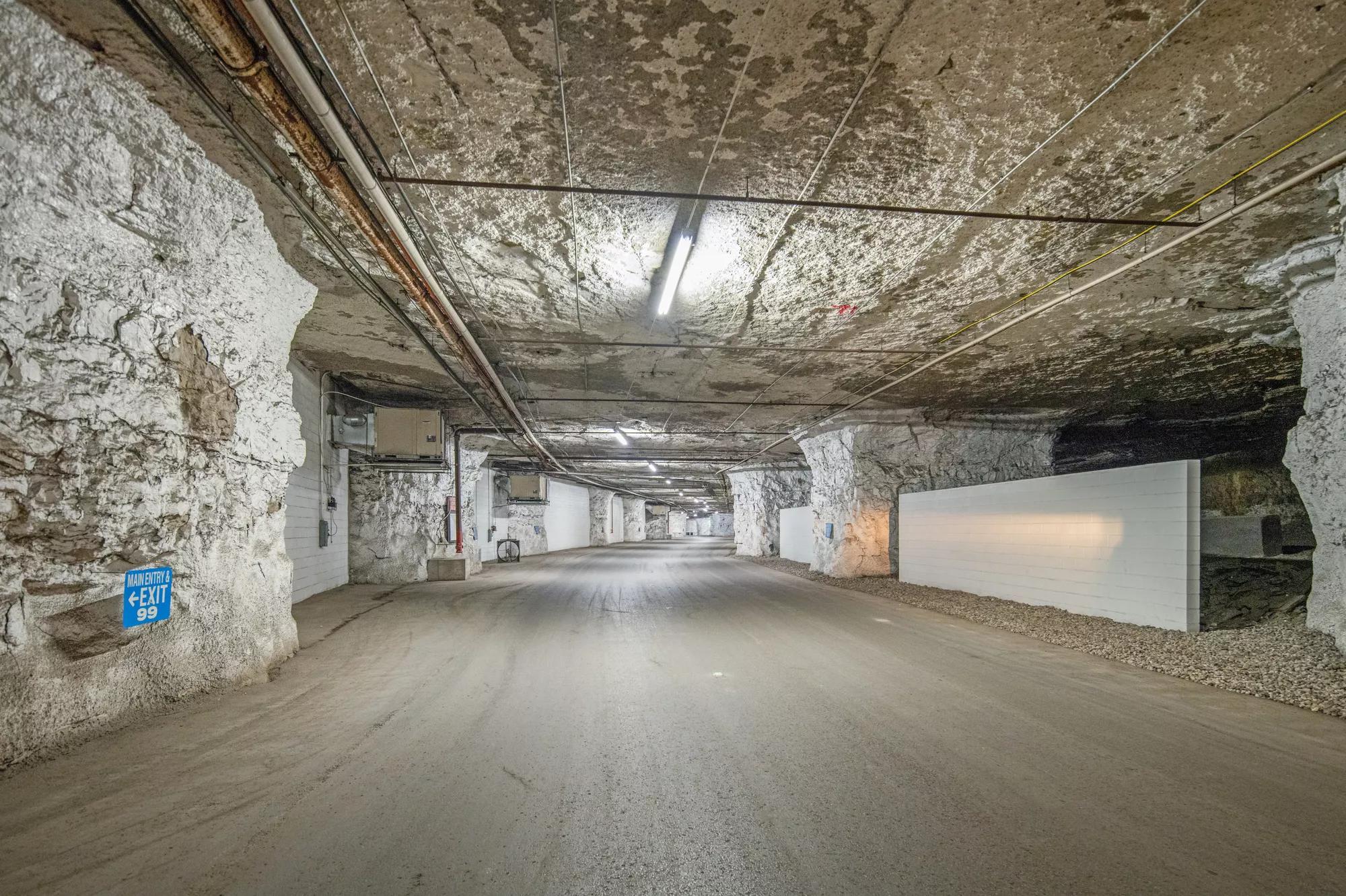 Details of Lees Summit, MO 64064 - Industrial Property For Lease