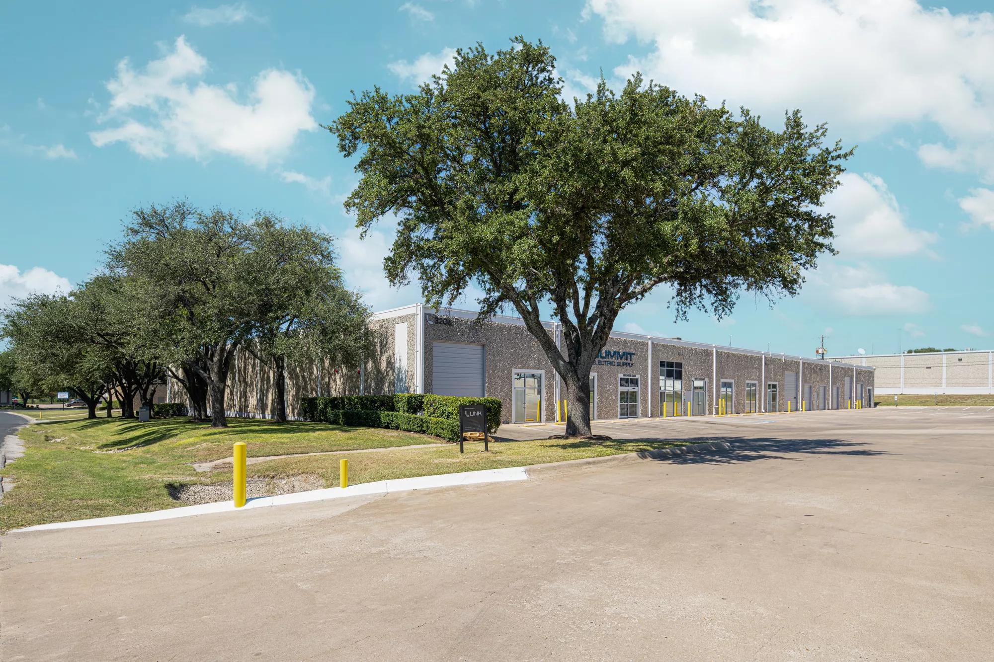 Details of Austin, TX 78758 - Industrial Property For Lease