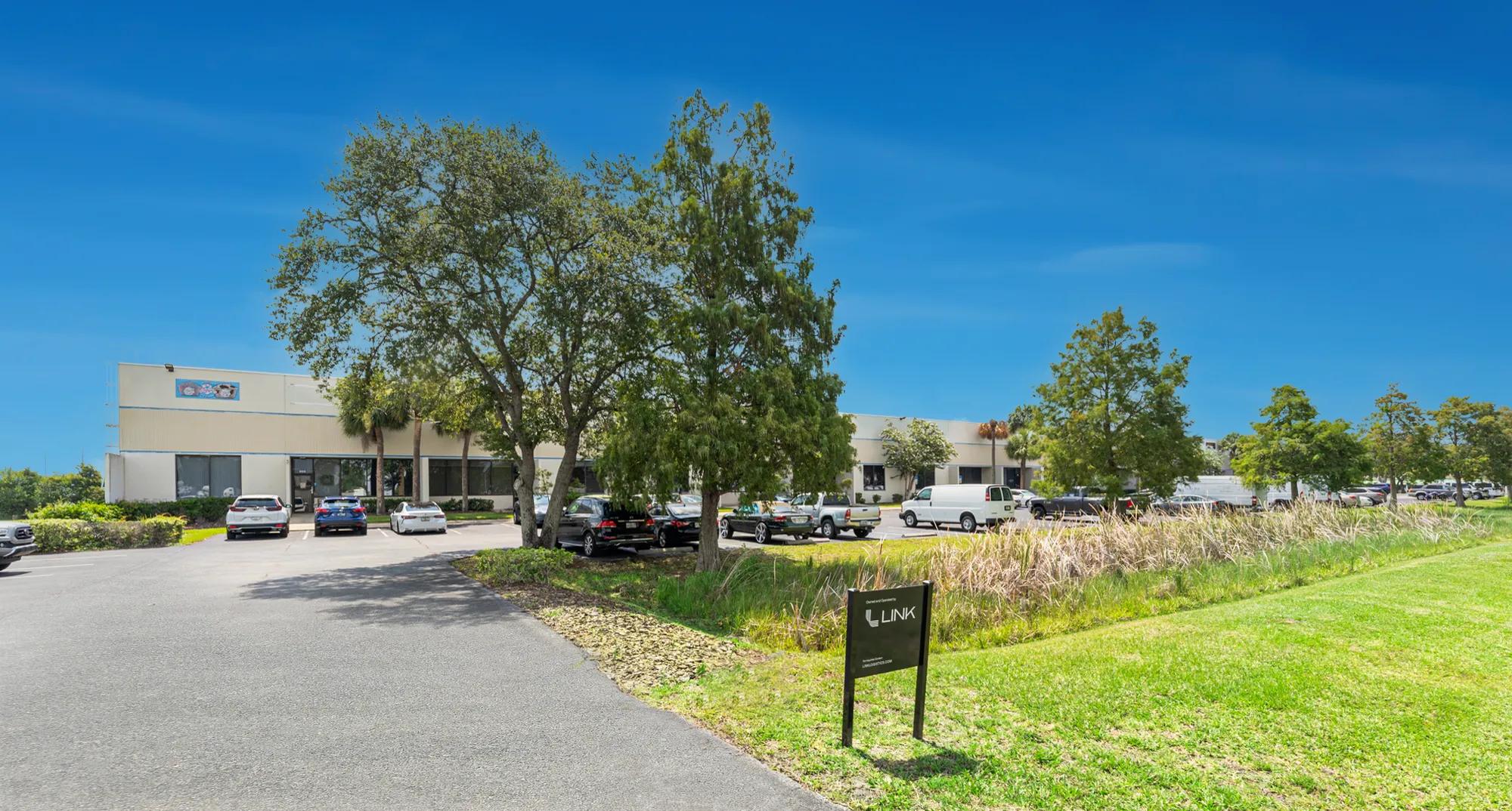 602-624 S. Ware Blvd, Tampa, FL 33619, 622-624