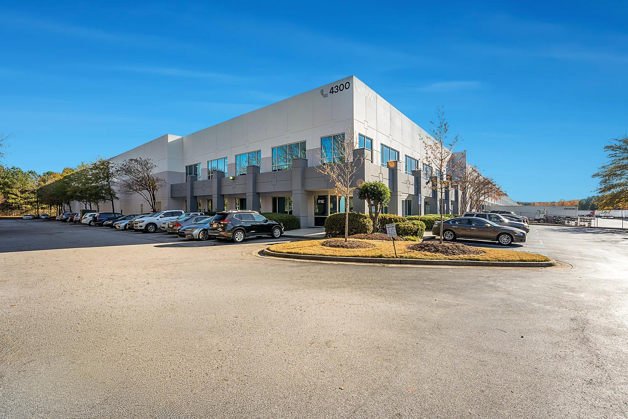 4300 South Fulton Parkway, Atlanta, GA 30349, 0200