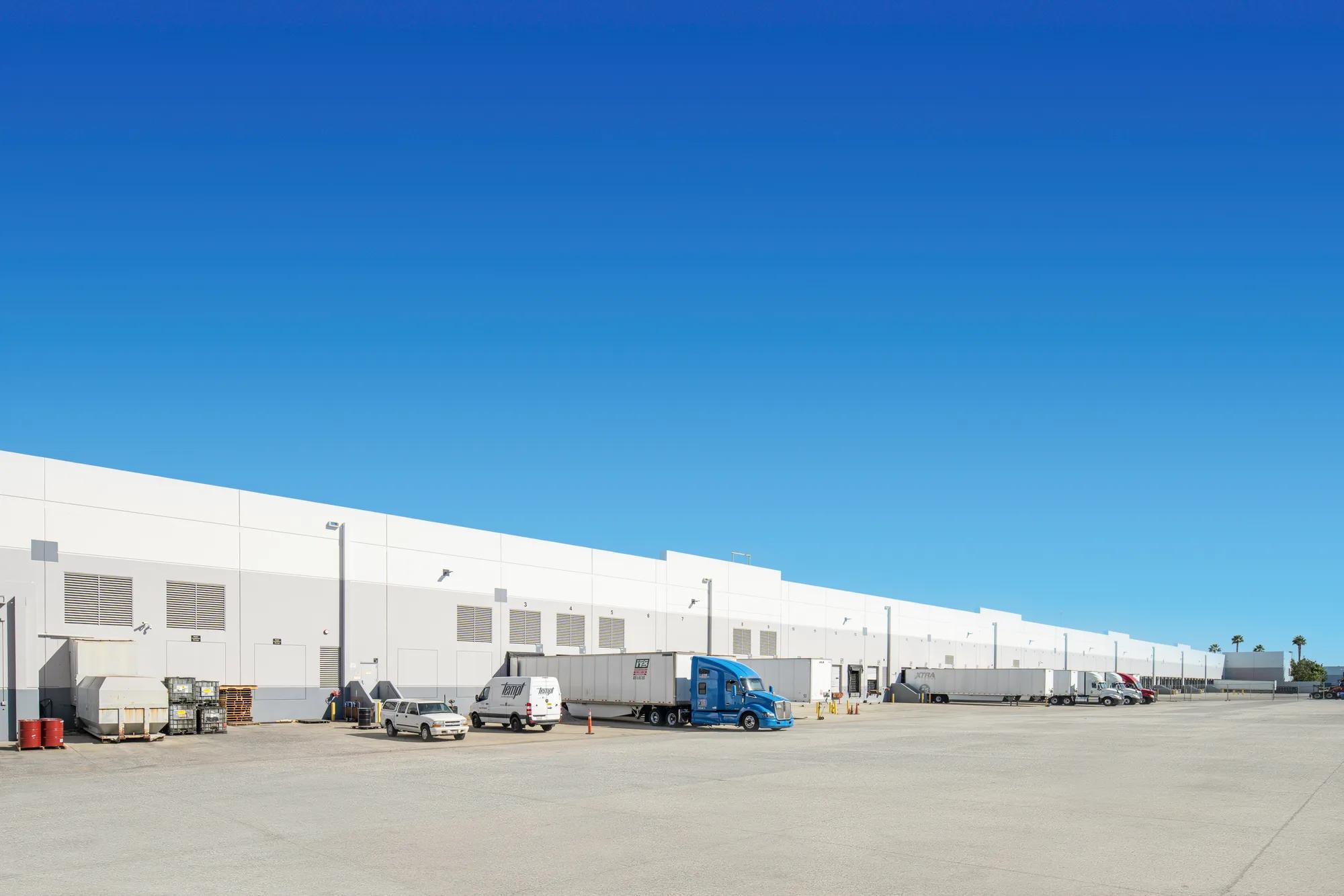 Details of Riverside, CA 92507-0726 - Industrial Property For Lease