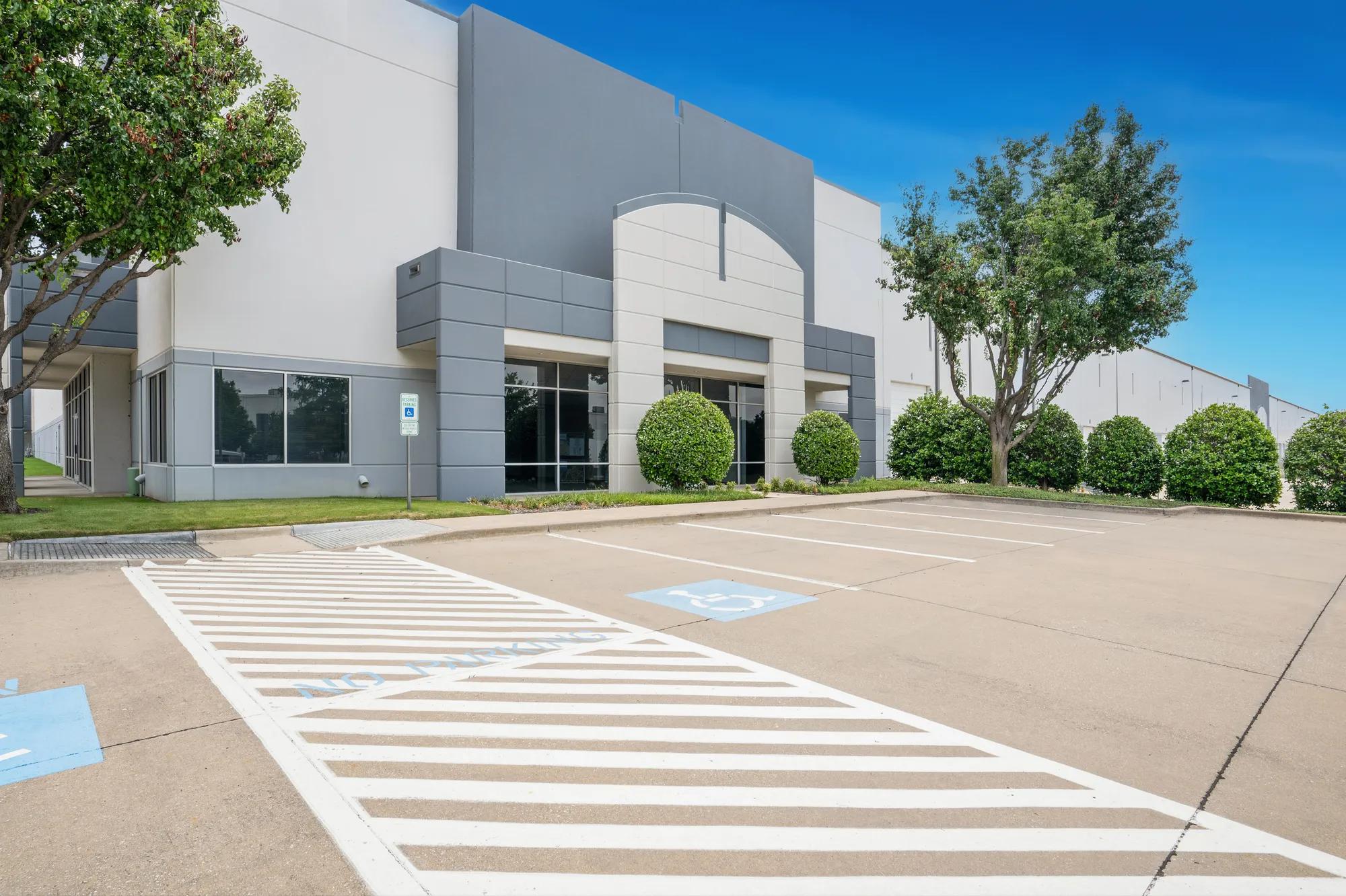 Details of 615 Westport Parkway, Grapevine, TX 76051 - Industrial Property For Lease