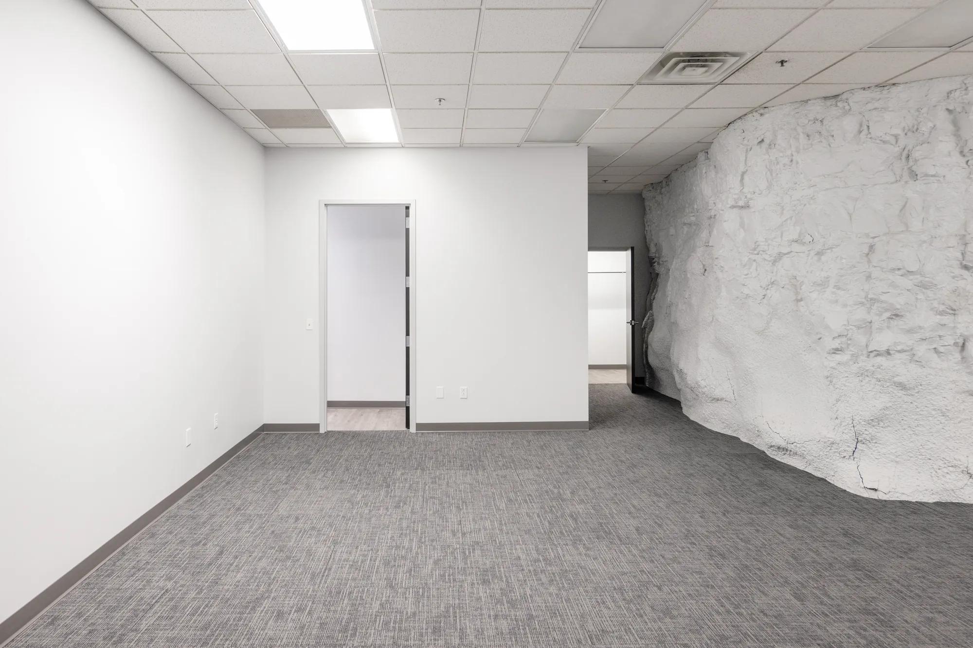 Details of Lees Summit, MO 64064 - Industrial Property For Lease