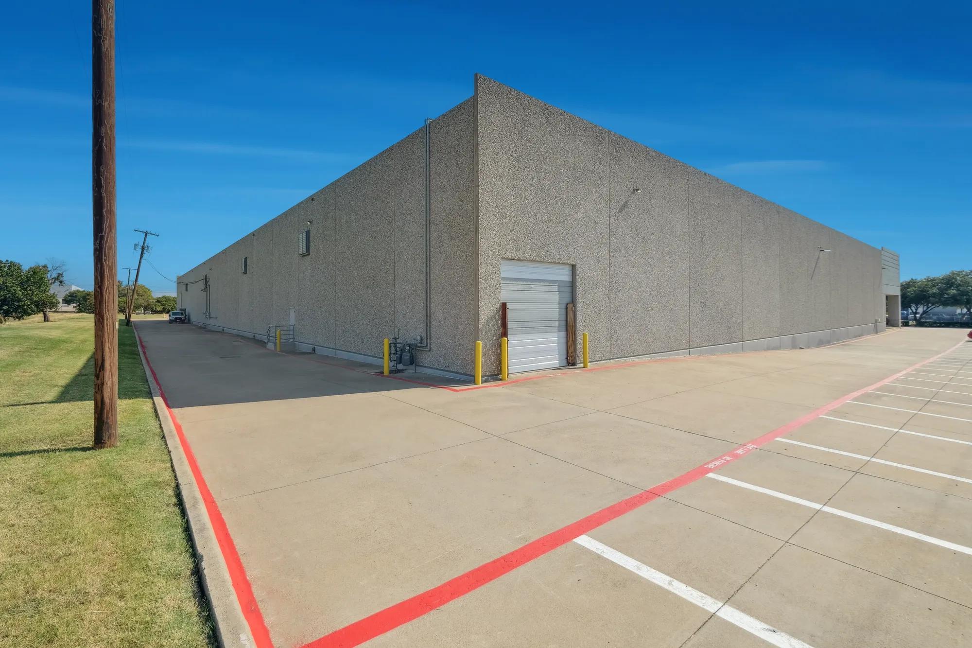 Details of Grand Prairie, TX 75050 - Industrial Property For Lease
