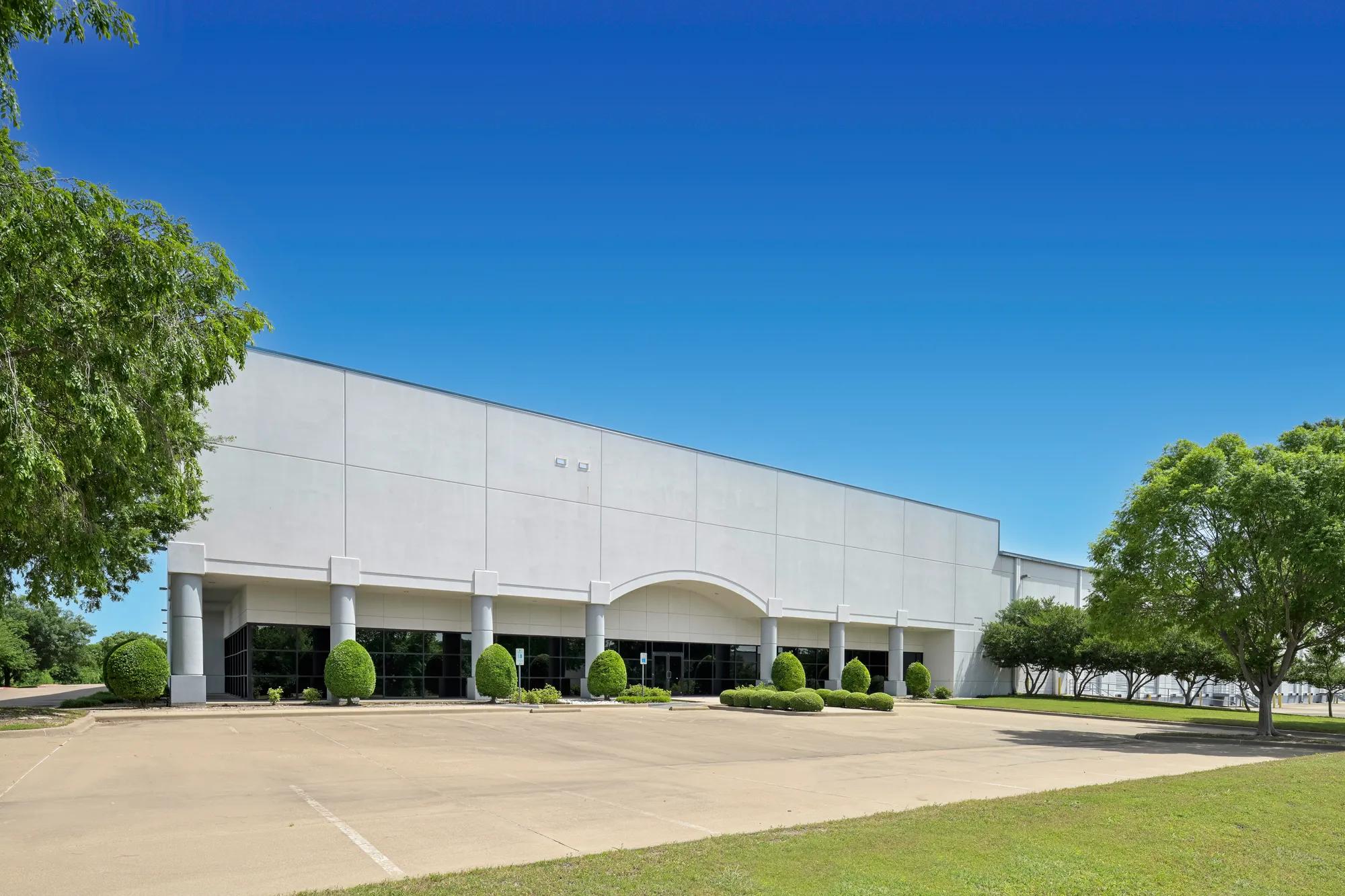 Details of Dallas, TX 75238 - Industrial Property For Lease