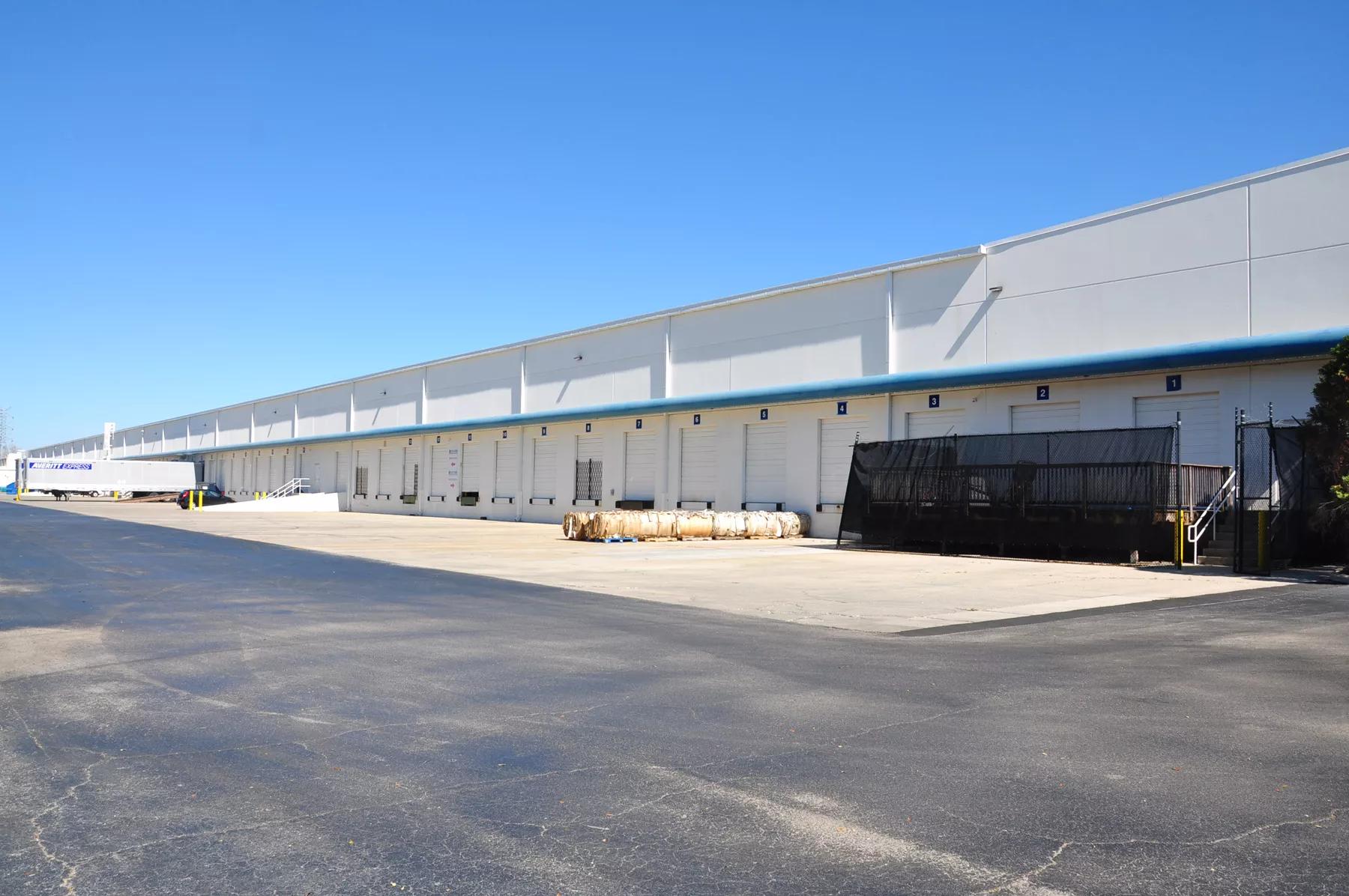 Details of 7414 Kingspointe Pkwy, Orlando, FL 32819 - Industrial Property For Lease