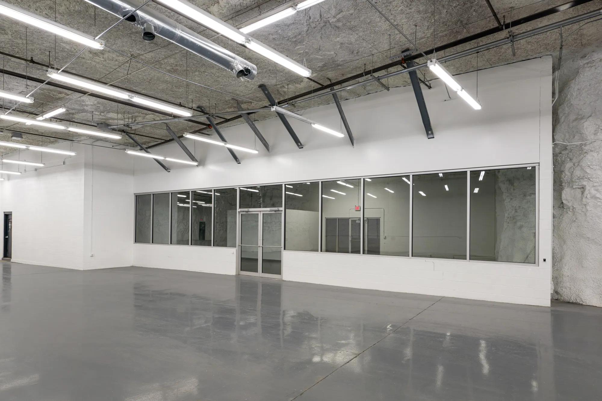 Details of Lees Summit, MO 64064 - Industrial Property For Lease