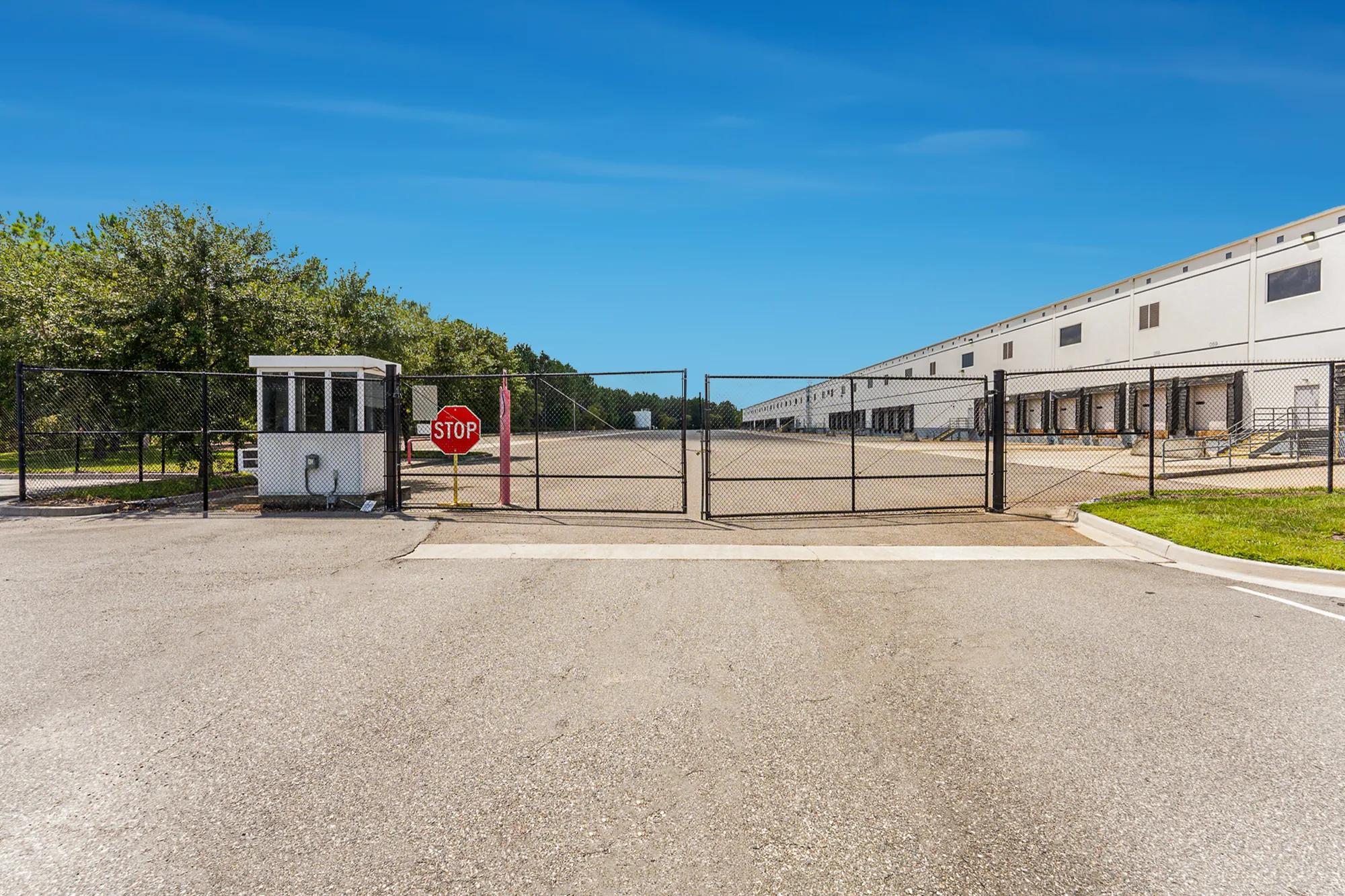 12400 Presidents Court, Jacksonville, FL 32220, 00100