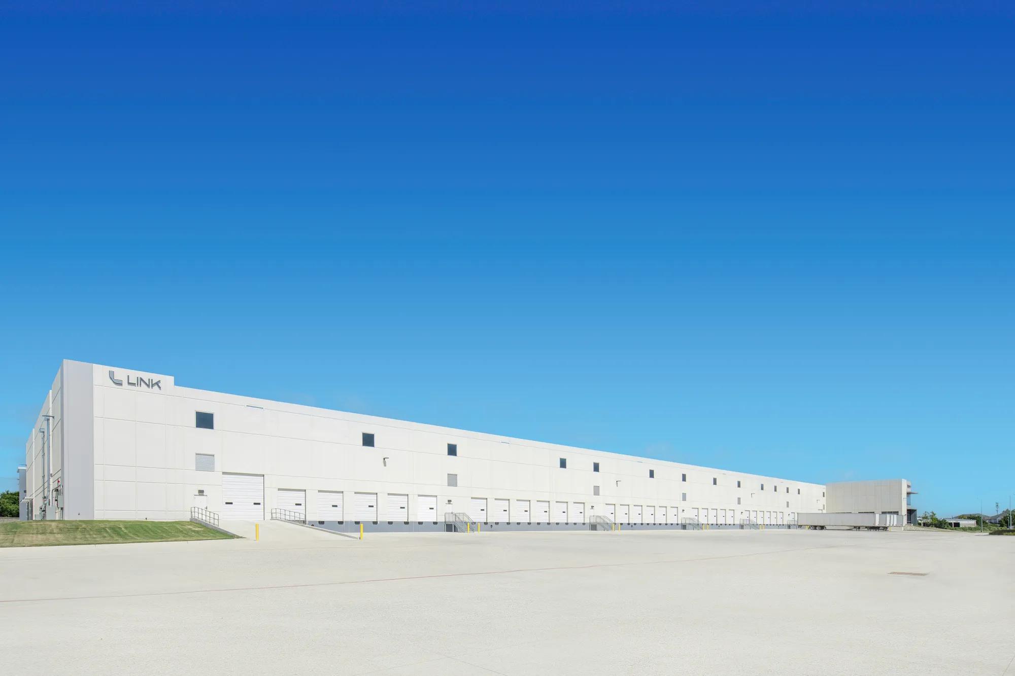 Details of 2080 South A.W. Grimes Boulevard, Round Rock, TX 78664 - Industrial Property For Lease