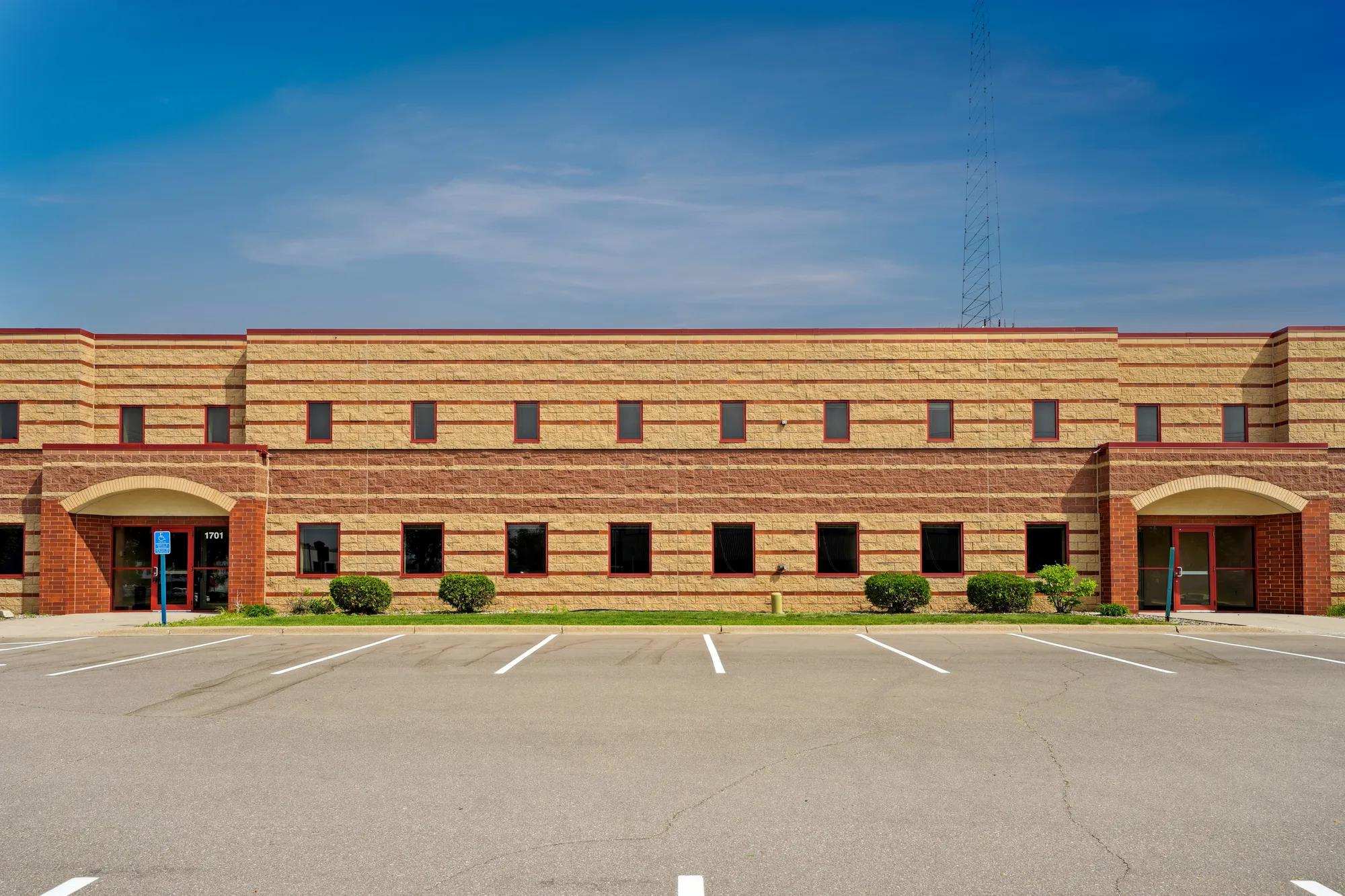 Details of 1701 Broadway St N E, Minneapolis, MN 55413 - Industrial Property For Lease