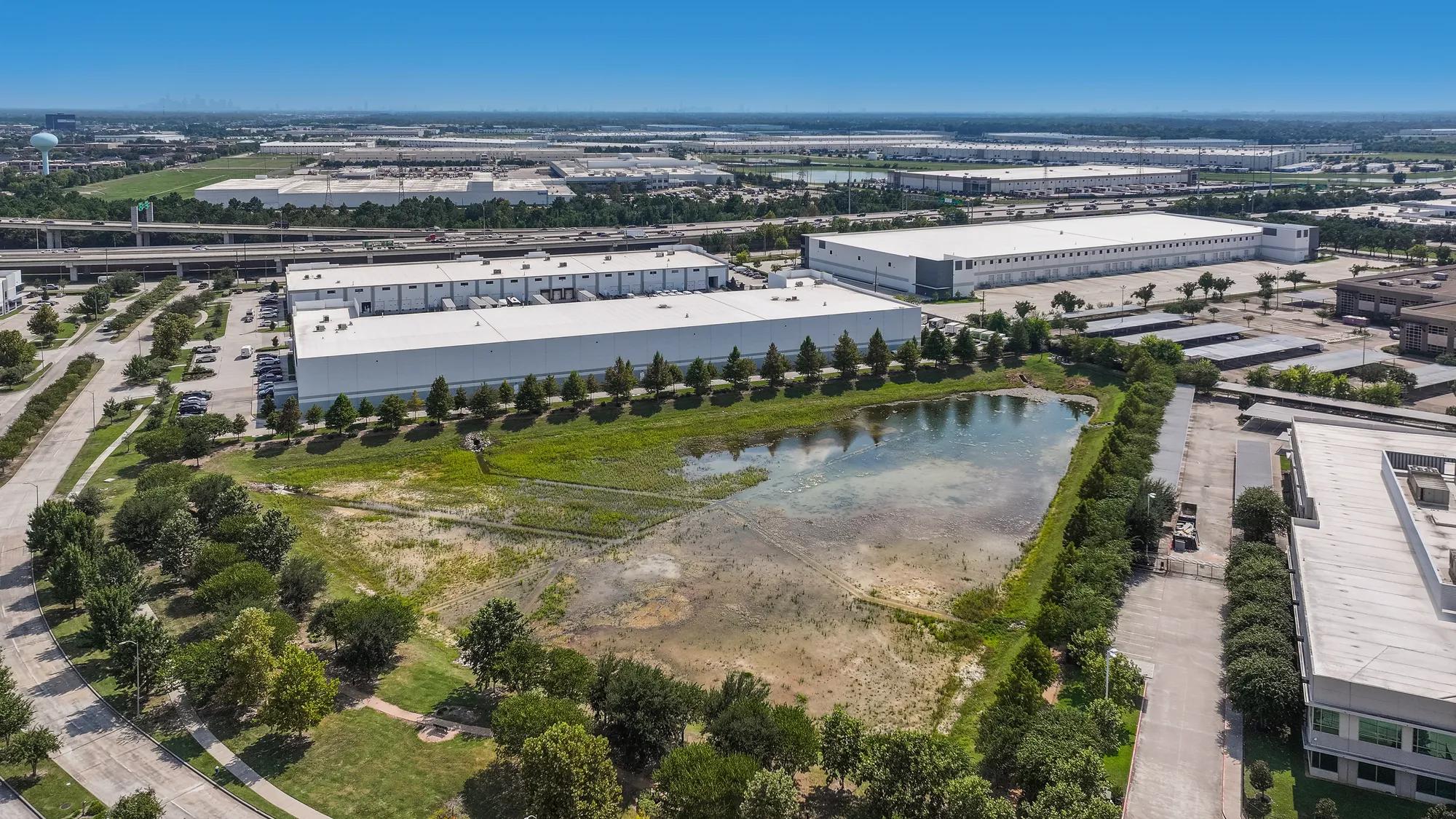 Houston Infill Industrial Real Estate: The Warehouse User's Guide 