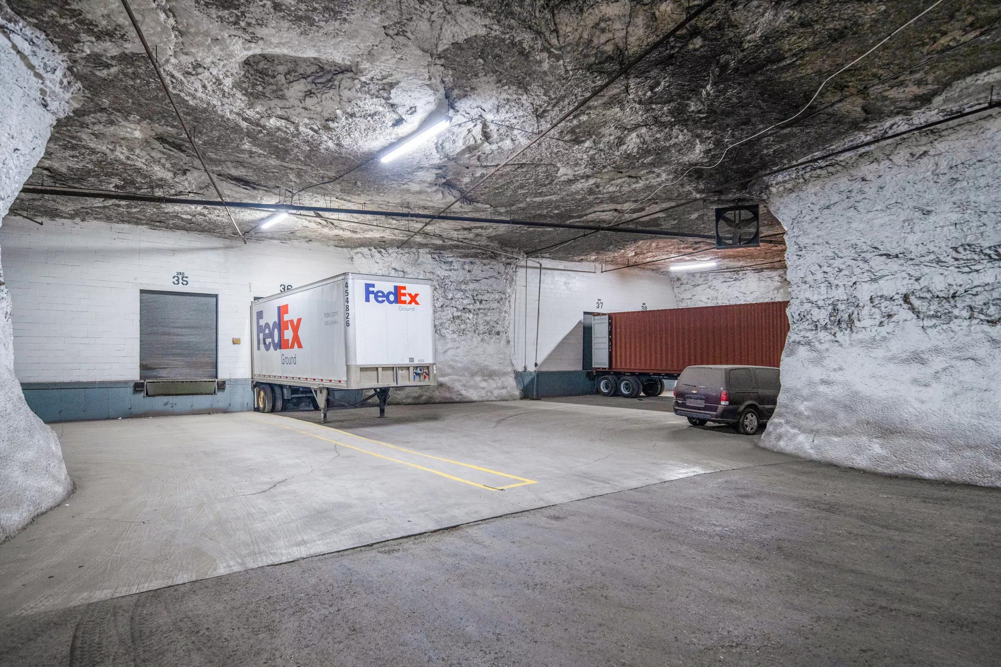 Details of Lees Summit, MO 64064 - Industrial Property For Lease