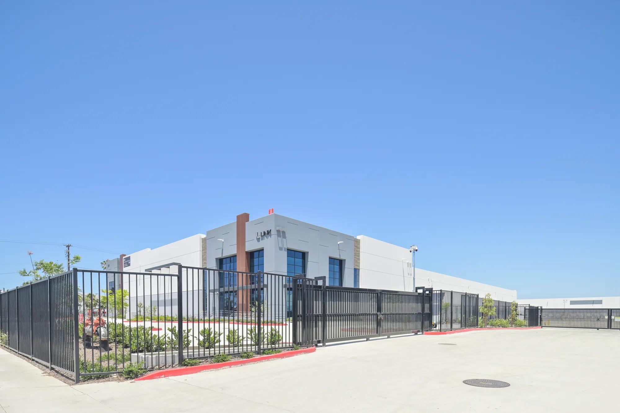 Details of 219 West Gardena Boulevard, Carson, CA 90248 - Industrial Property For Lease