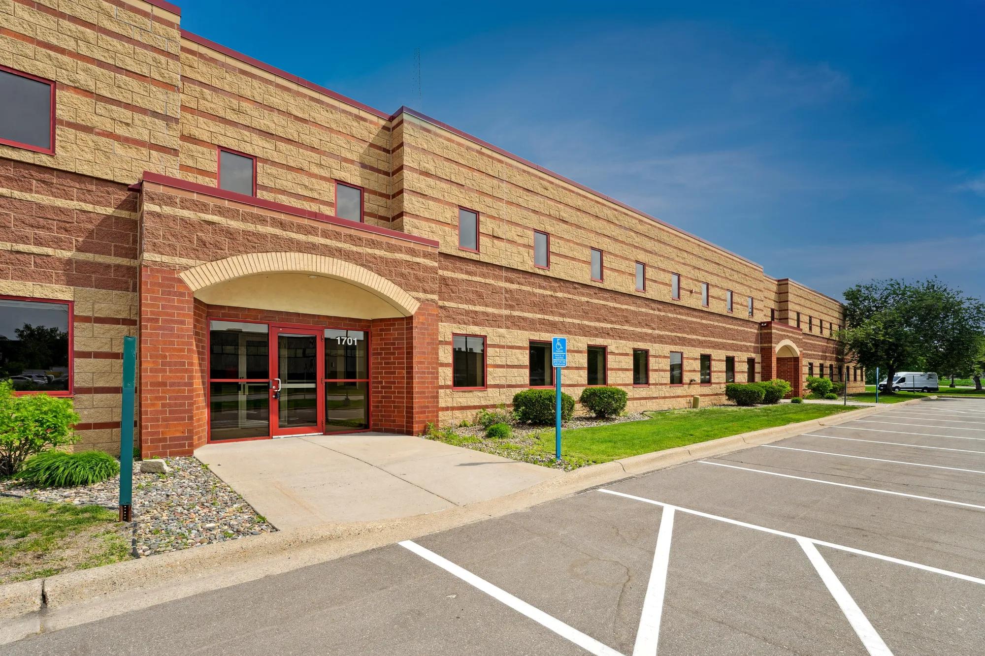 Details of 1701 Broadway St N E, Minneapolis, MN 55413 - Industrial Property For Lease