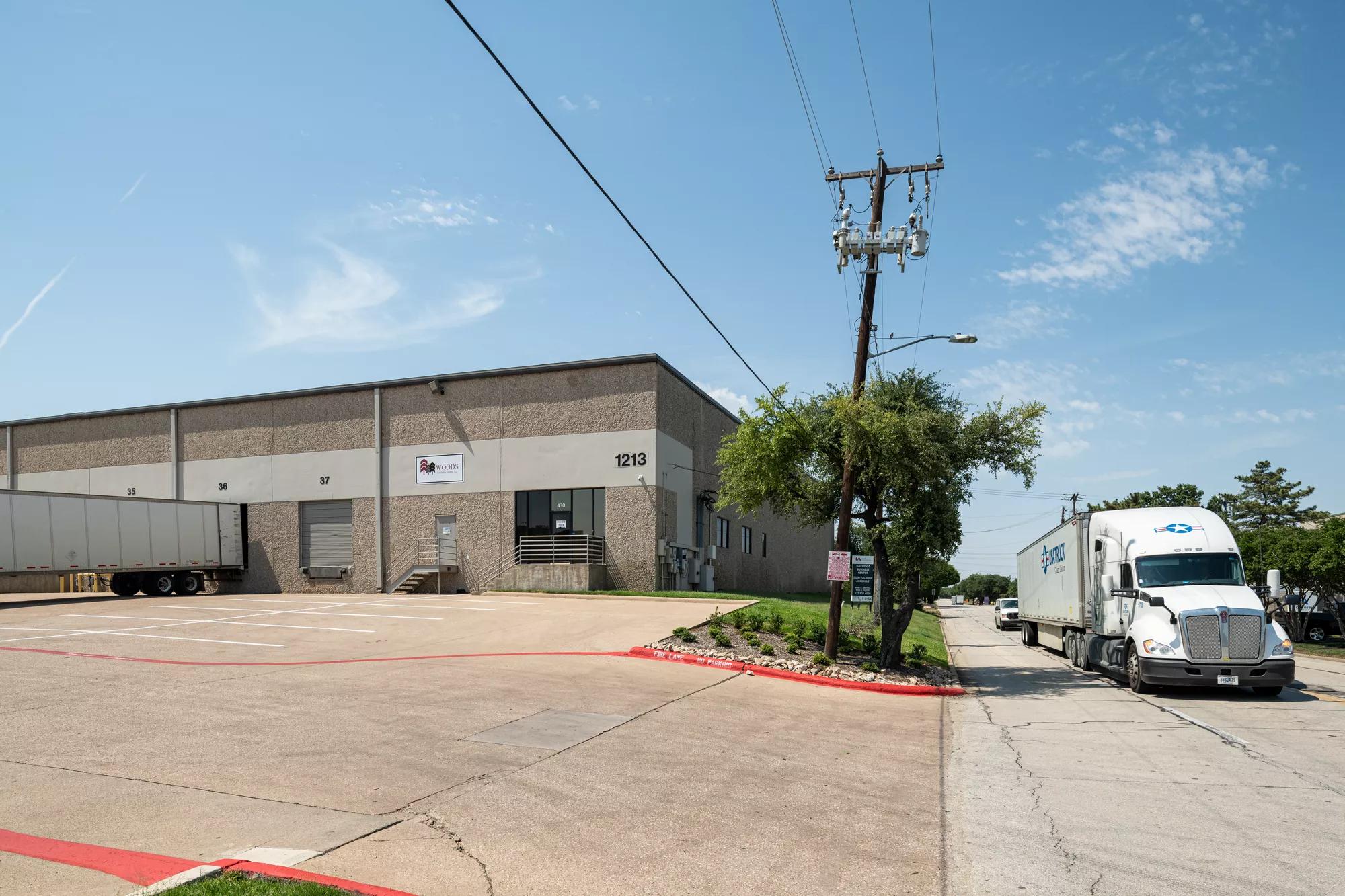 Details of Grand Prairie, TX 75050 - Industrial Property For Lease