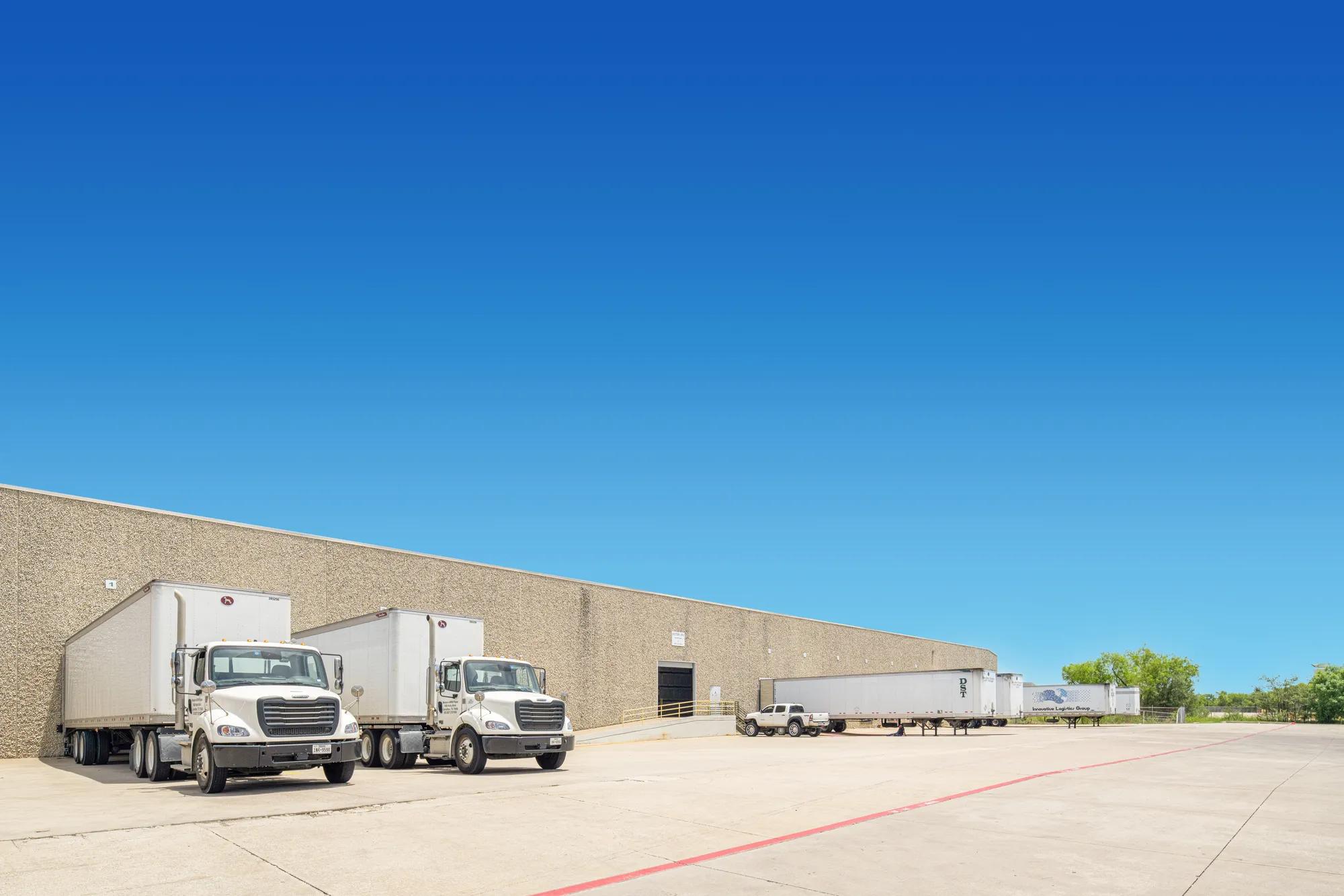 Details of 1810 Kelly Blvd, Carrollton, TX 75006 - Industrial Property For Lease