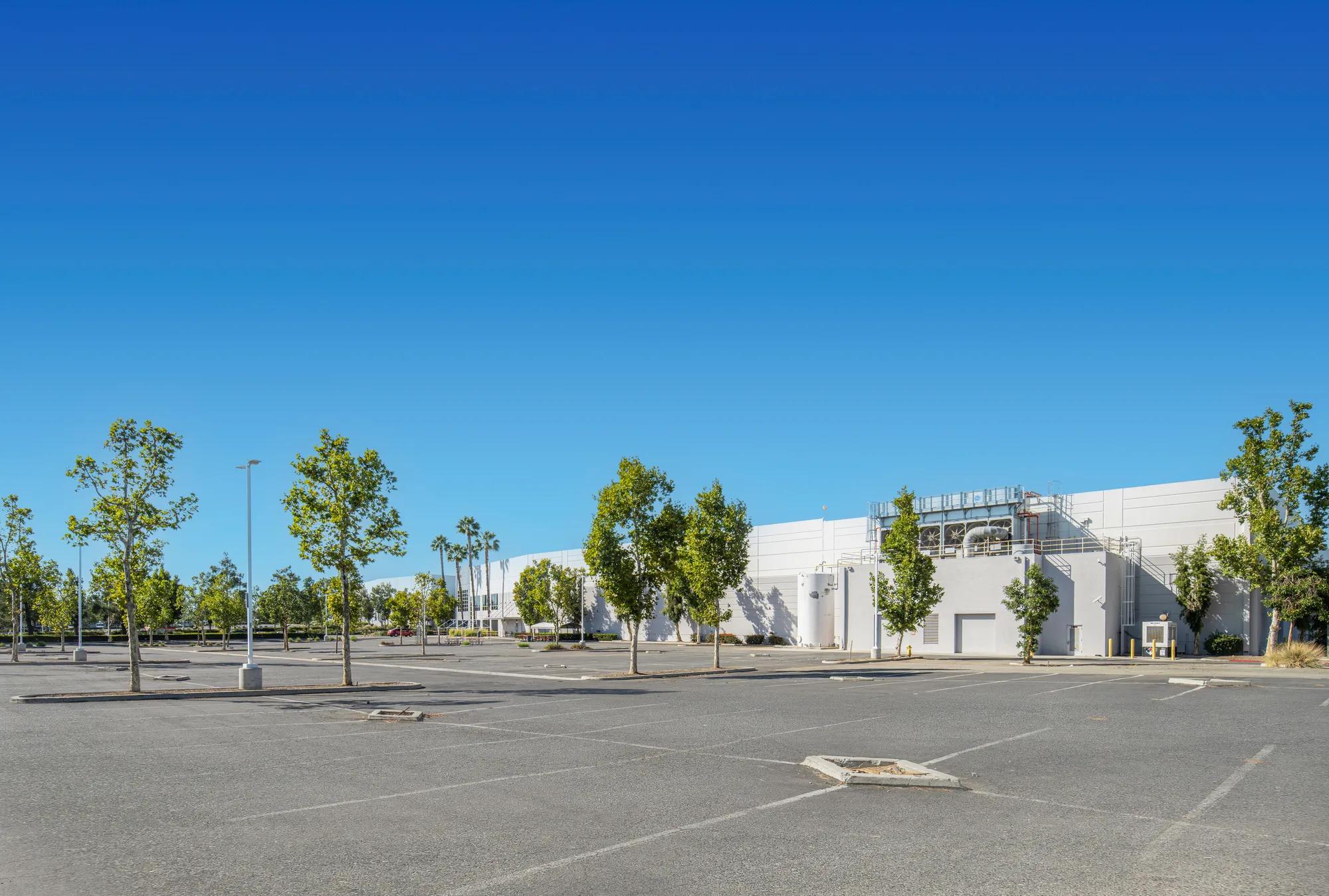 Details of Riverside, CA 92507-0726 - Industrial Property For Lease