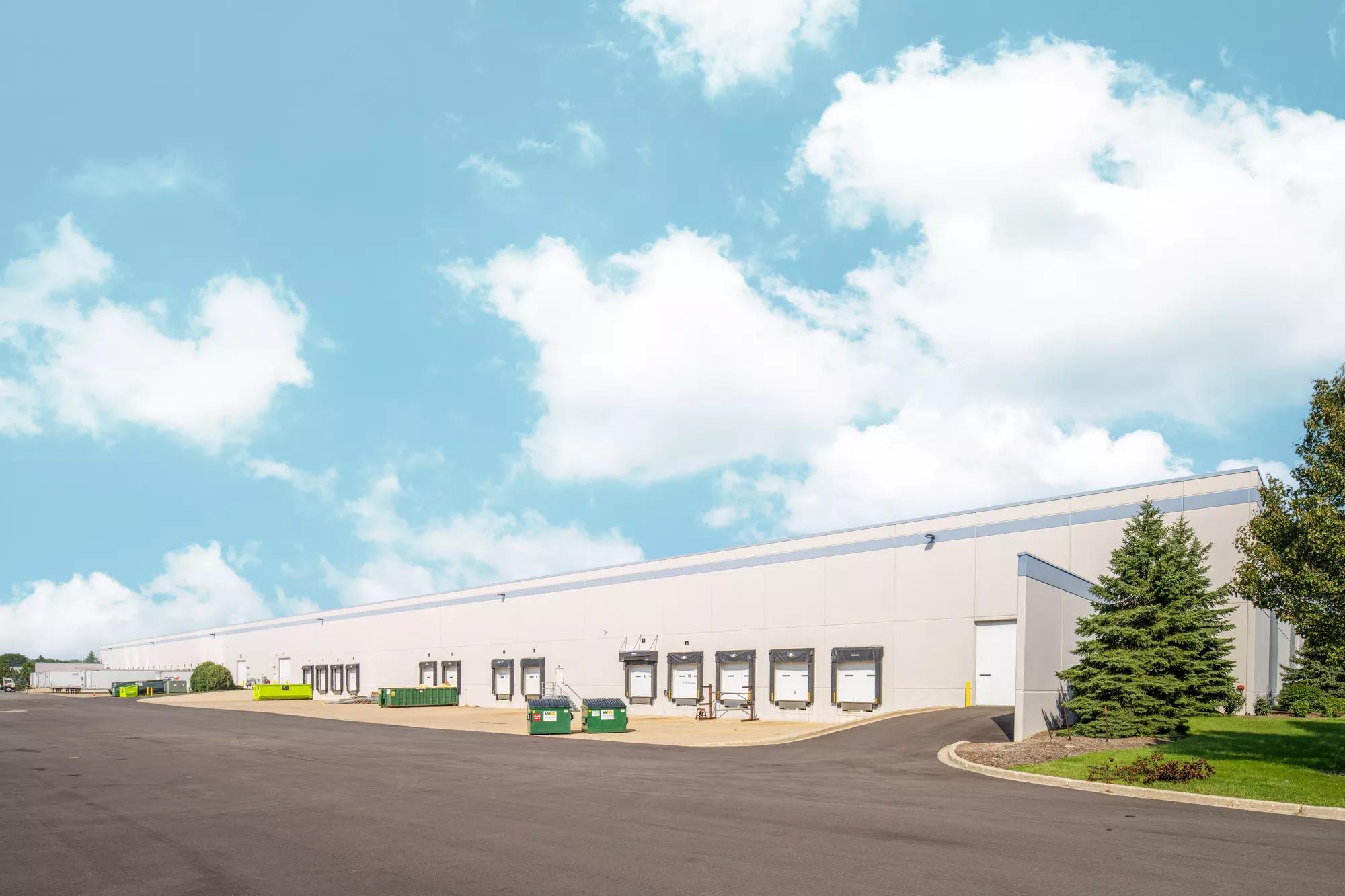 Details of 5235 South International Drive, Cudahy, WI 53110 - Industrial Property For Lease