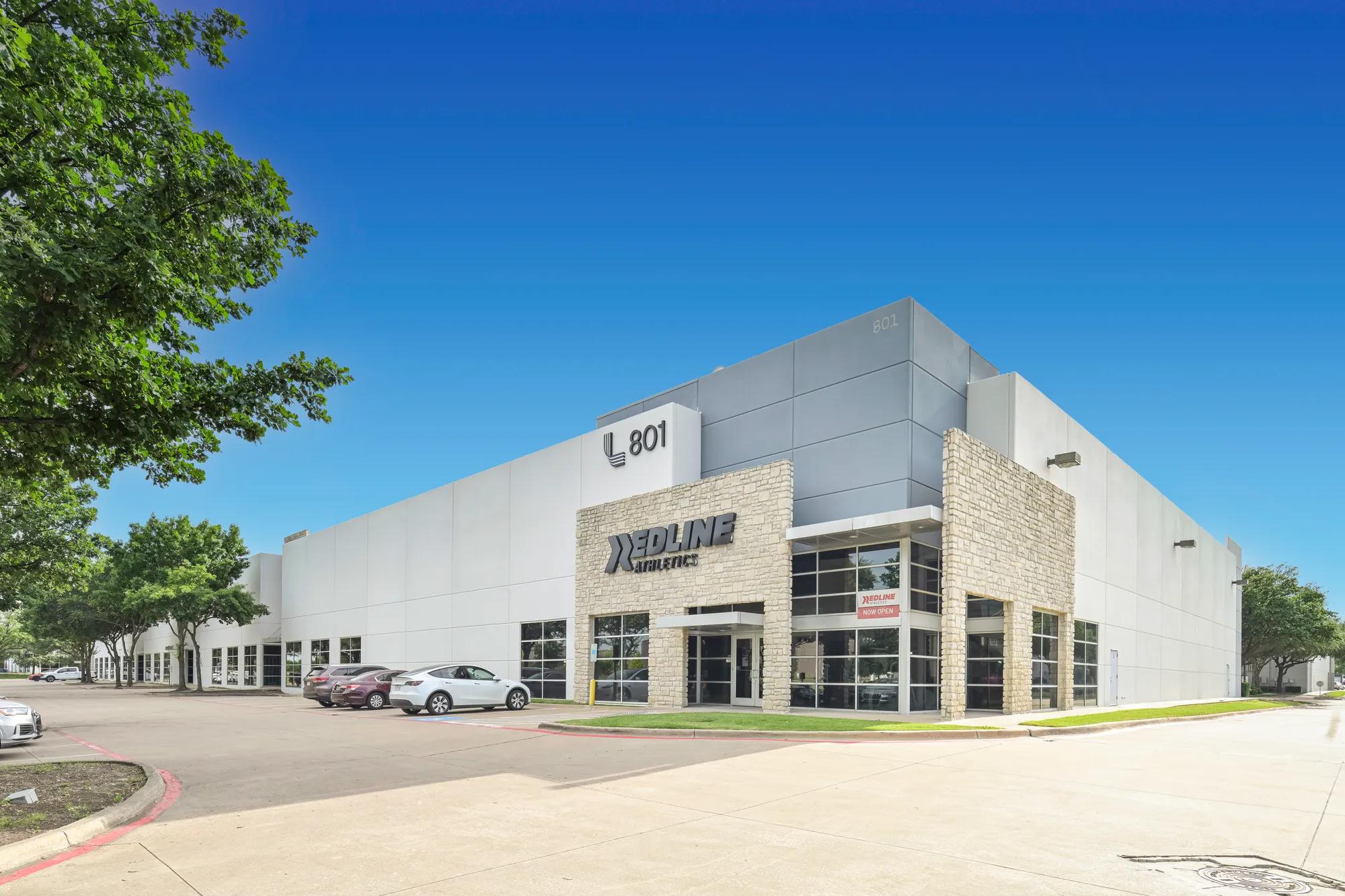 Details of 700 & 800 Freeport Pkwy, 801 Hammond St, Coppell, TX 75019 - Industrial Property For Lease